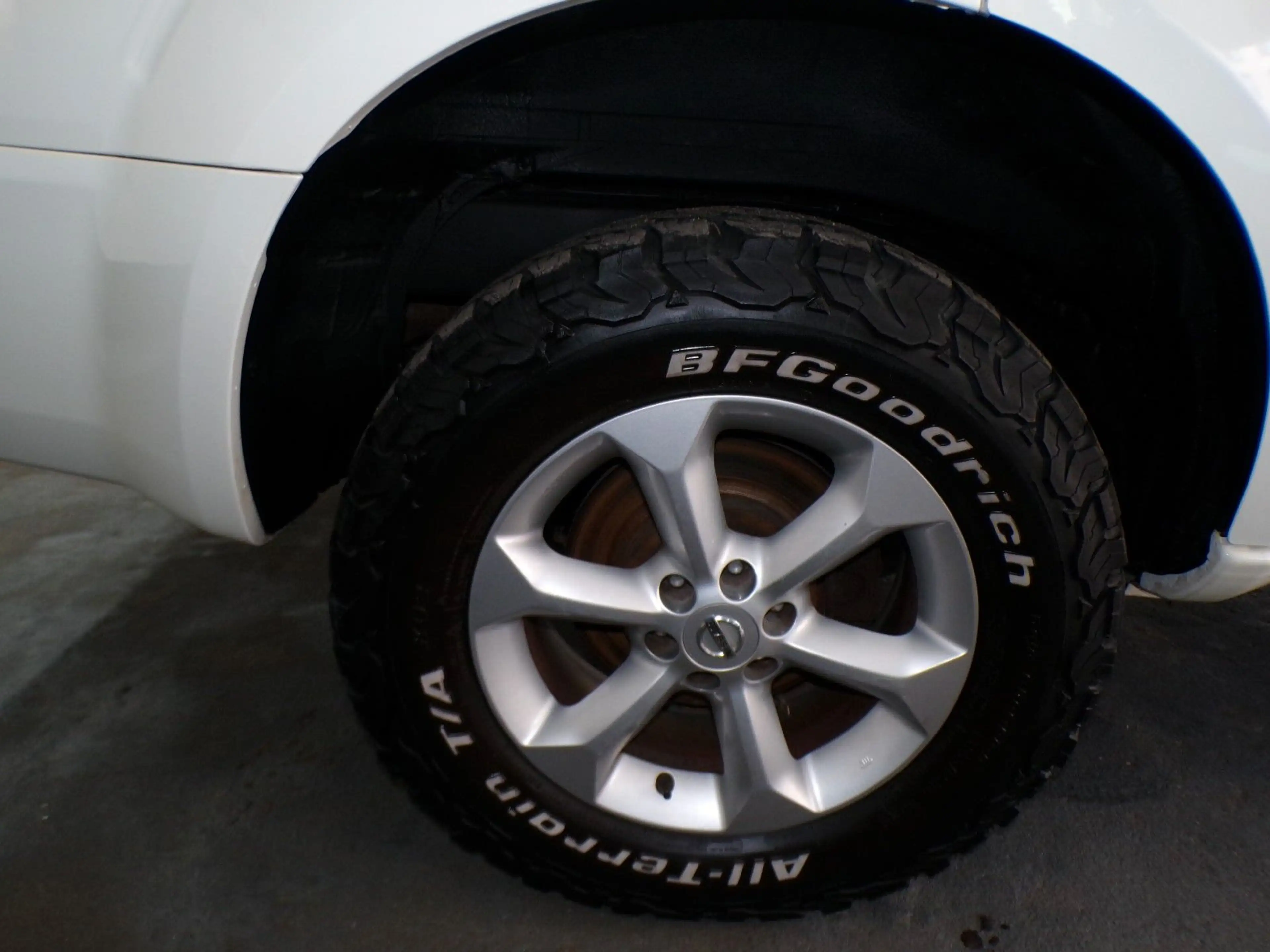 Nissan Pathfinder 2.5 dCi/7Sitzer/Klima/4X4 Allrad — photo 17