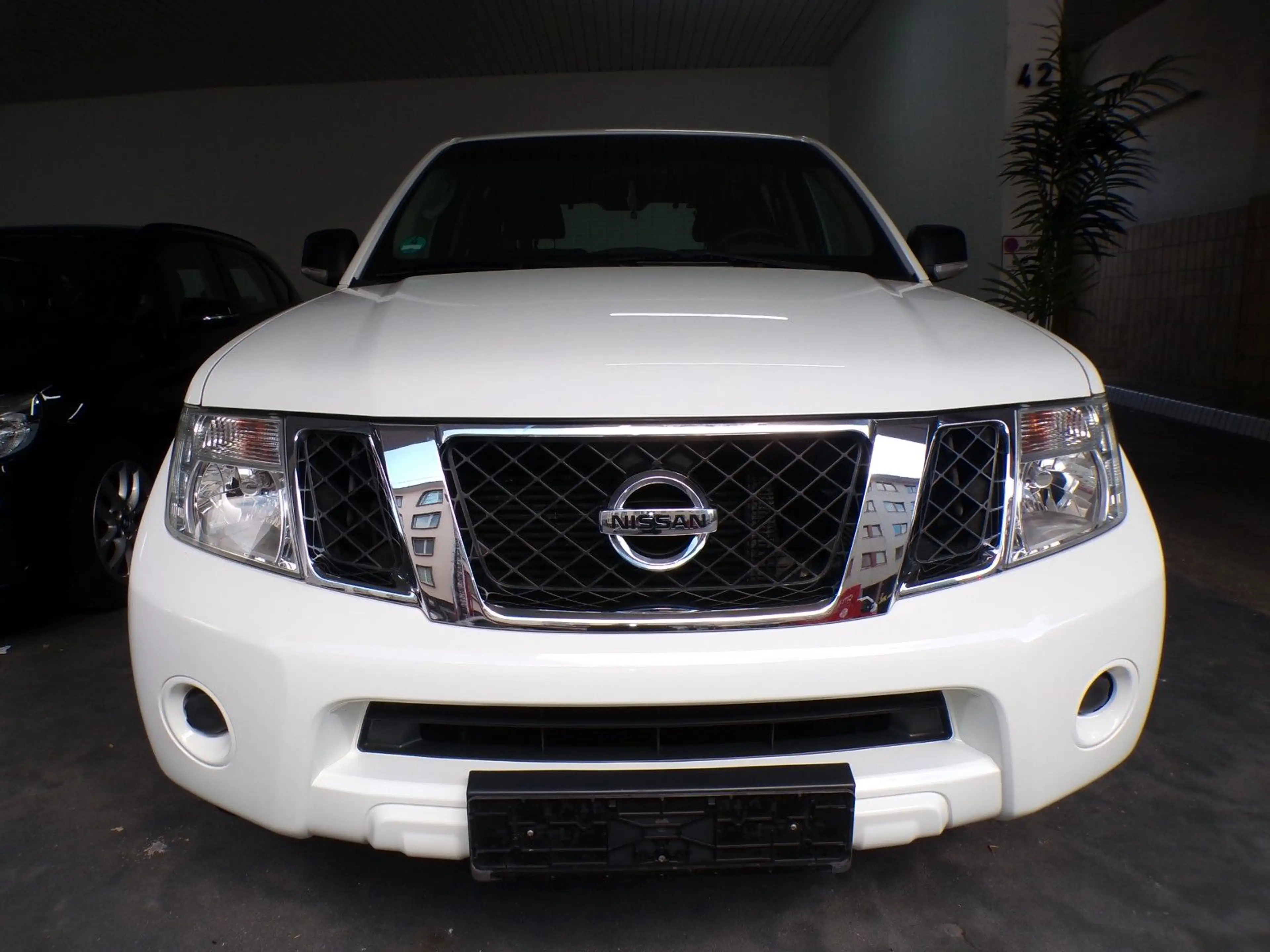 Nissan Pathfinder 2.5 dCi/7Sitzer/Klima/4X4 Allrad — photo 3