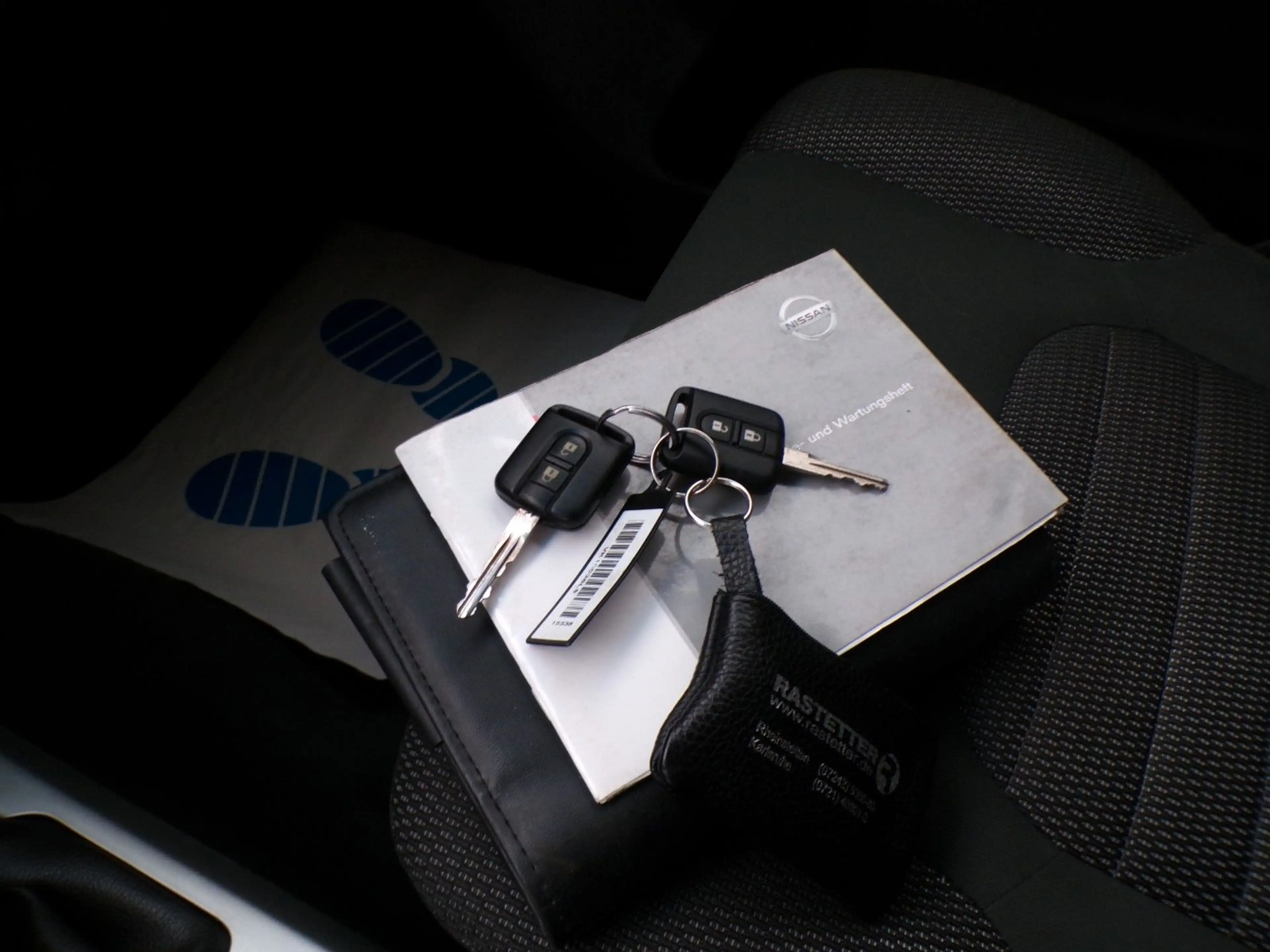 Nissan Pathfinder 2.5 dCi/7Sitzer/Klima/4X4 Allrad — photo 19