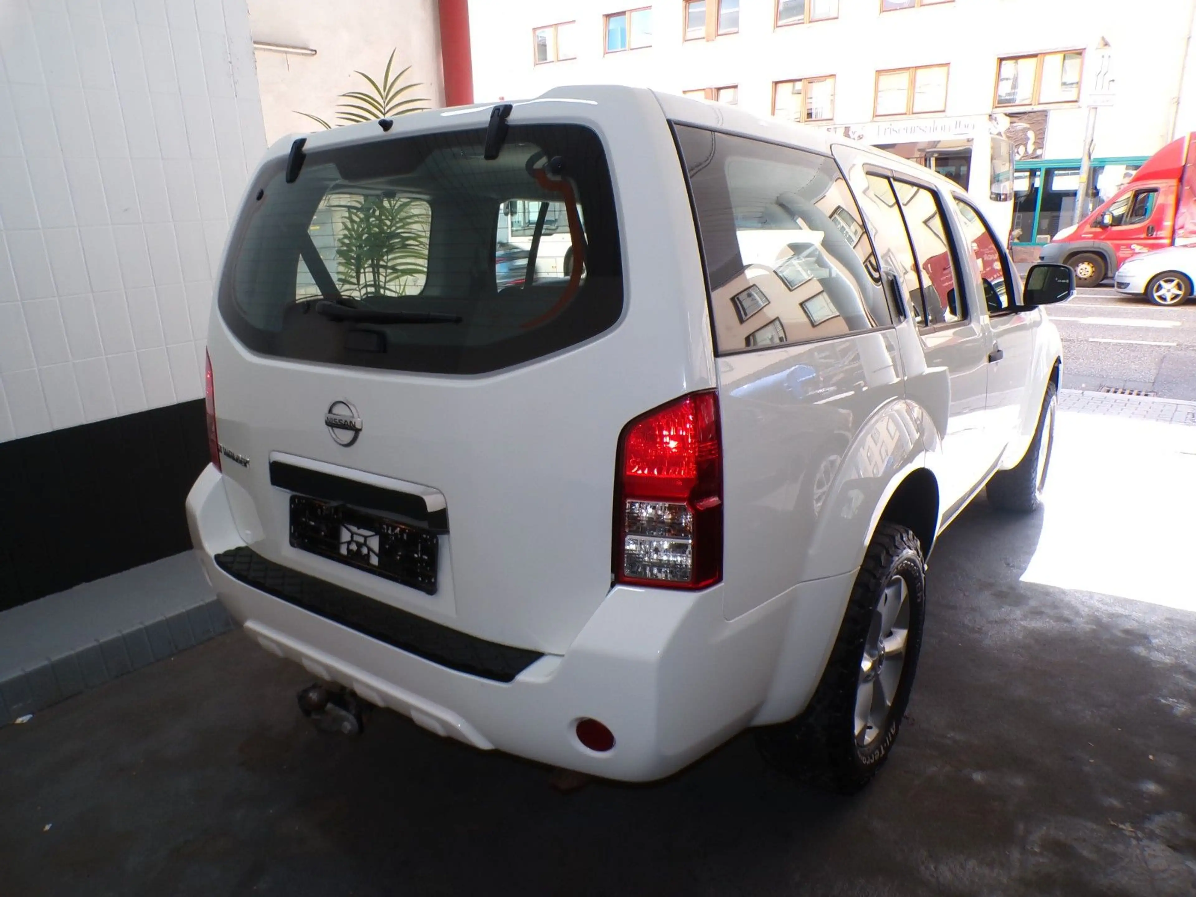 Nissan Pathfinder 2.5 dCi/7Sitzer/Klima/4X4 Allrad — photo 4