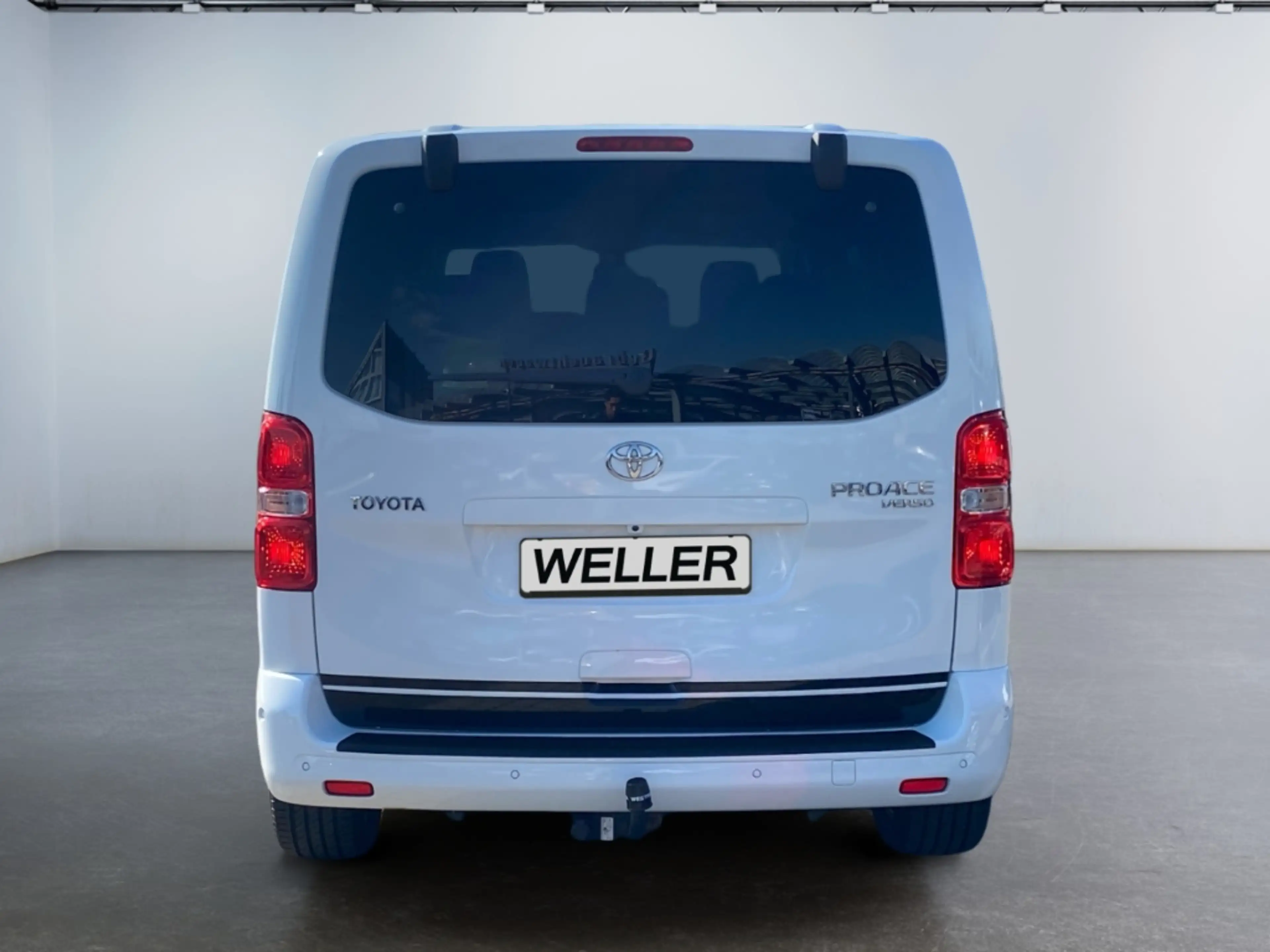 Toyota Proace Verso 2.0 D L1 Team D *AHK*CAM*SHZ*ACC*PDC* — photo 6