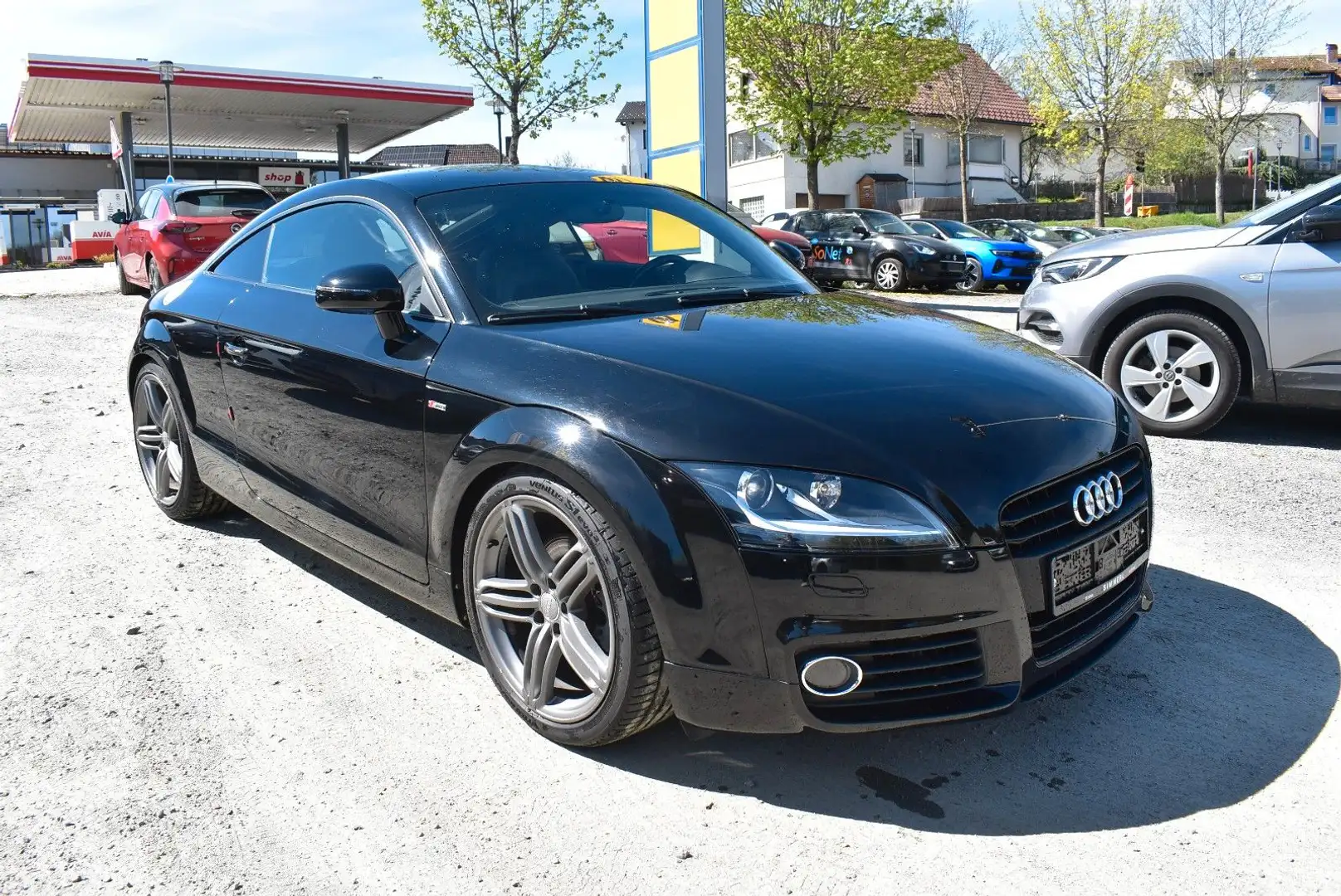 Audi TT Coupe/Roadster 1.8 TFSI Coupe "S-LINE" Schwarz - 2