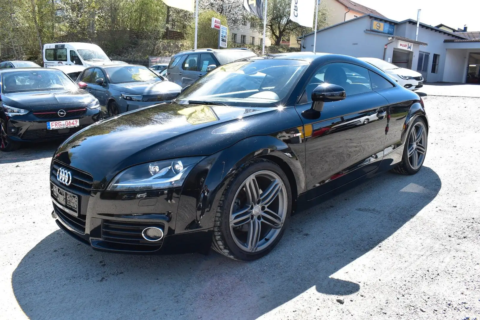 Audi TT Coupe/Roadster 1.8 TFSI Coupe "S-LINE" Schwarz - 1