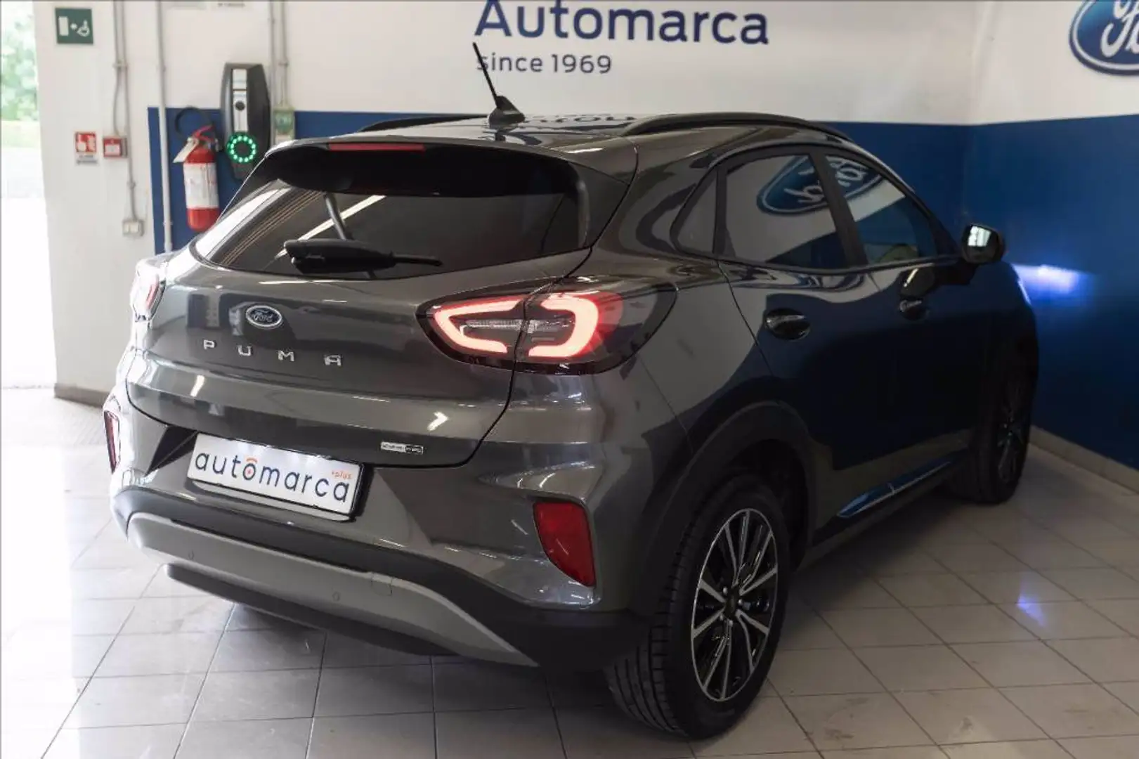 Ford Puma 1.0 ecoboost h Titanium s&s 125cv Gris - 2