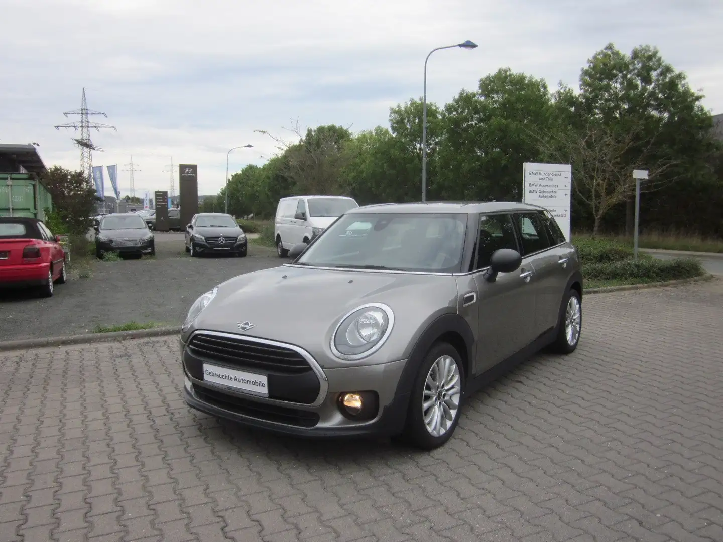 MINI One Clubman One CLUBMAN KLIMAAUTOMATIK GRA PDC SHZG         SP Grau - 1