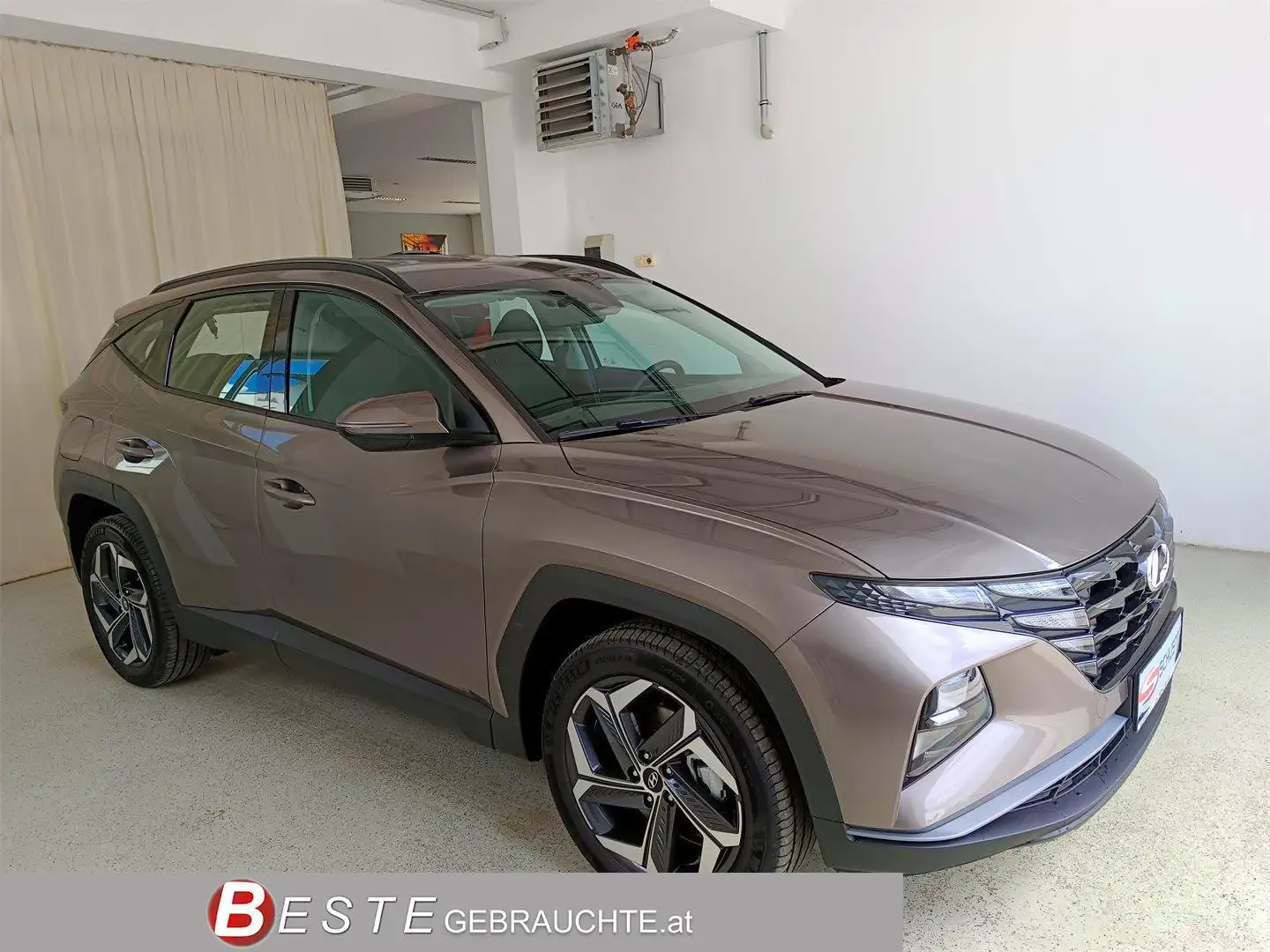 Hyundai TUCSON Tucson 1,6 PHEV Plug In Hybrid Beige - 1