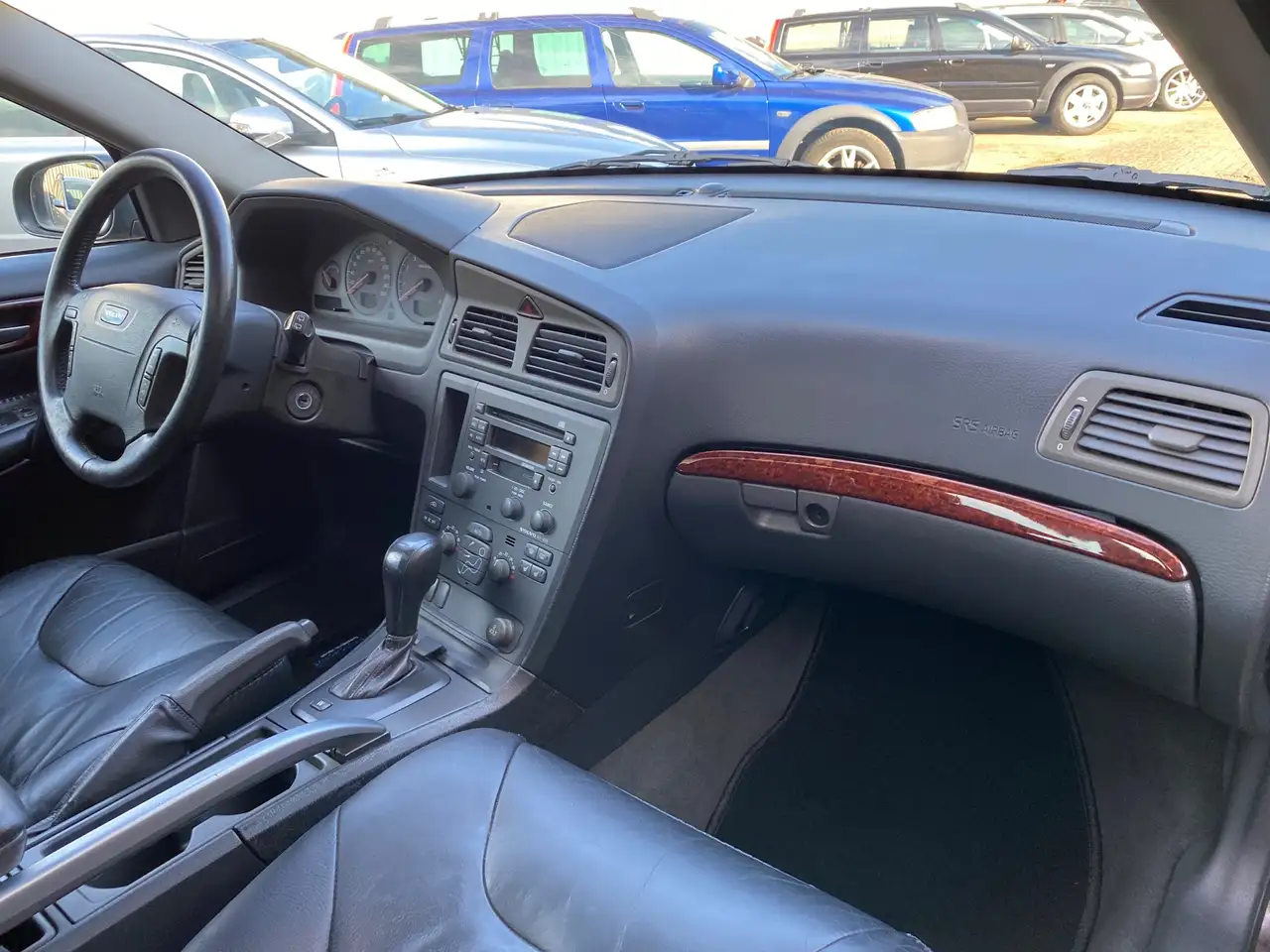 Volvo XC70 2.5 T AWD Automaat Comfort LEER / SUNROOF / YOUNGT, foto 9