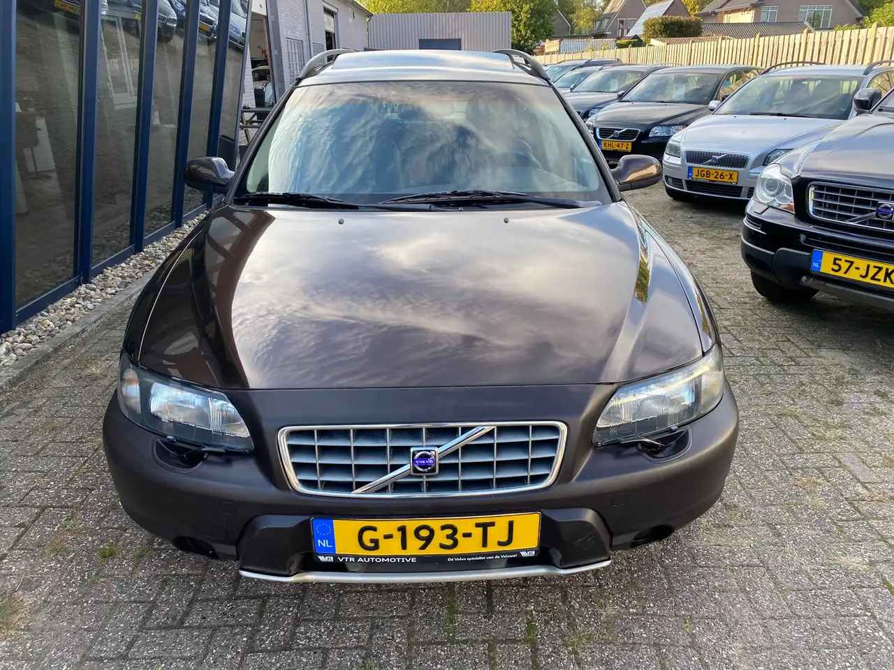 Volvo XC70 2.5 T AWD Automaat Comfort LEER / SUNROOF / YOUNGT, foto 6