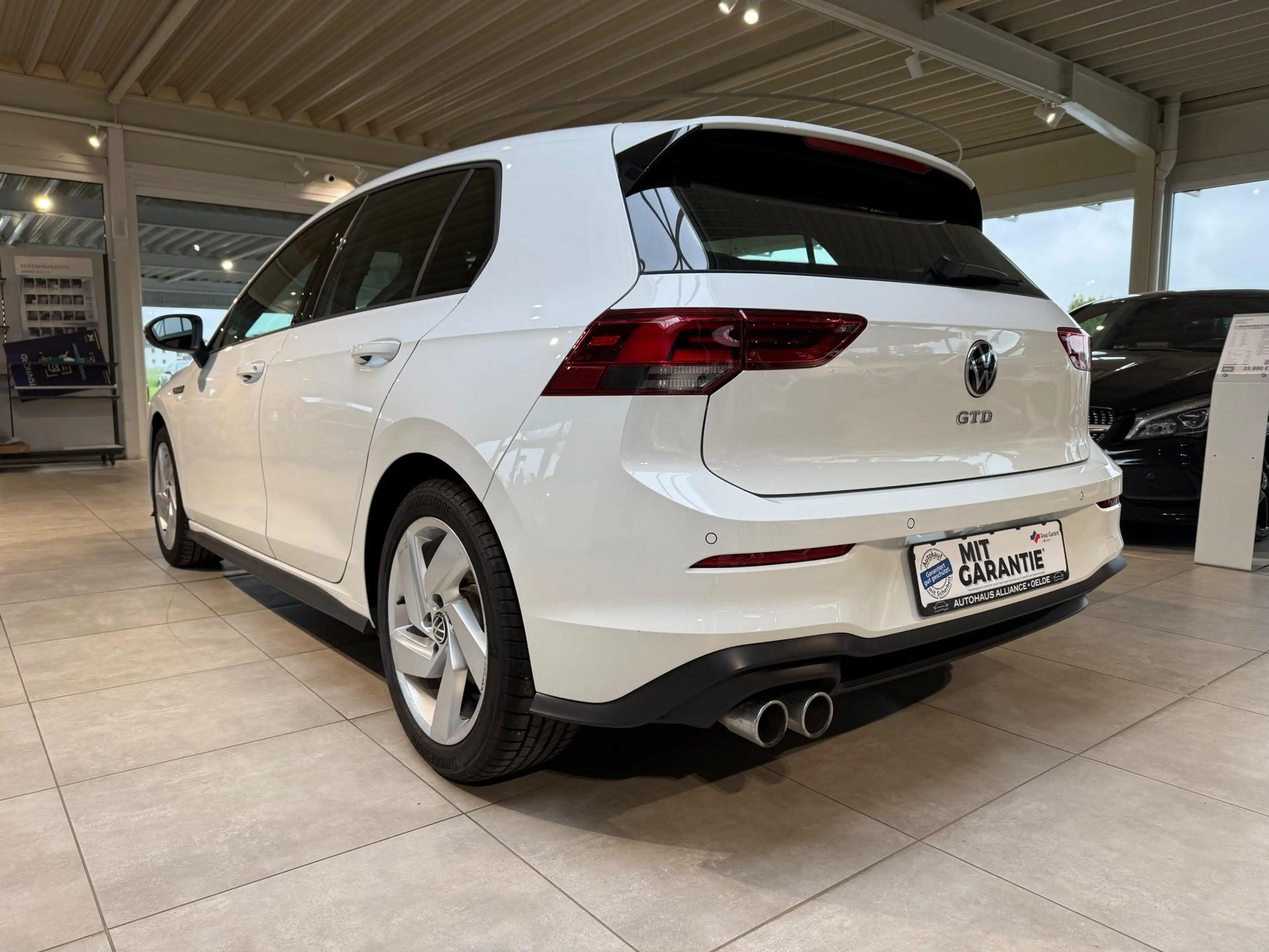 Volkswagen Golf GTD VIII 2.0 TDI 147 kW (200 PS), Autom. 7-Gang, Fr... — photo 6