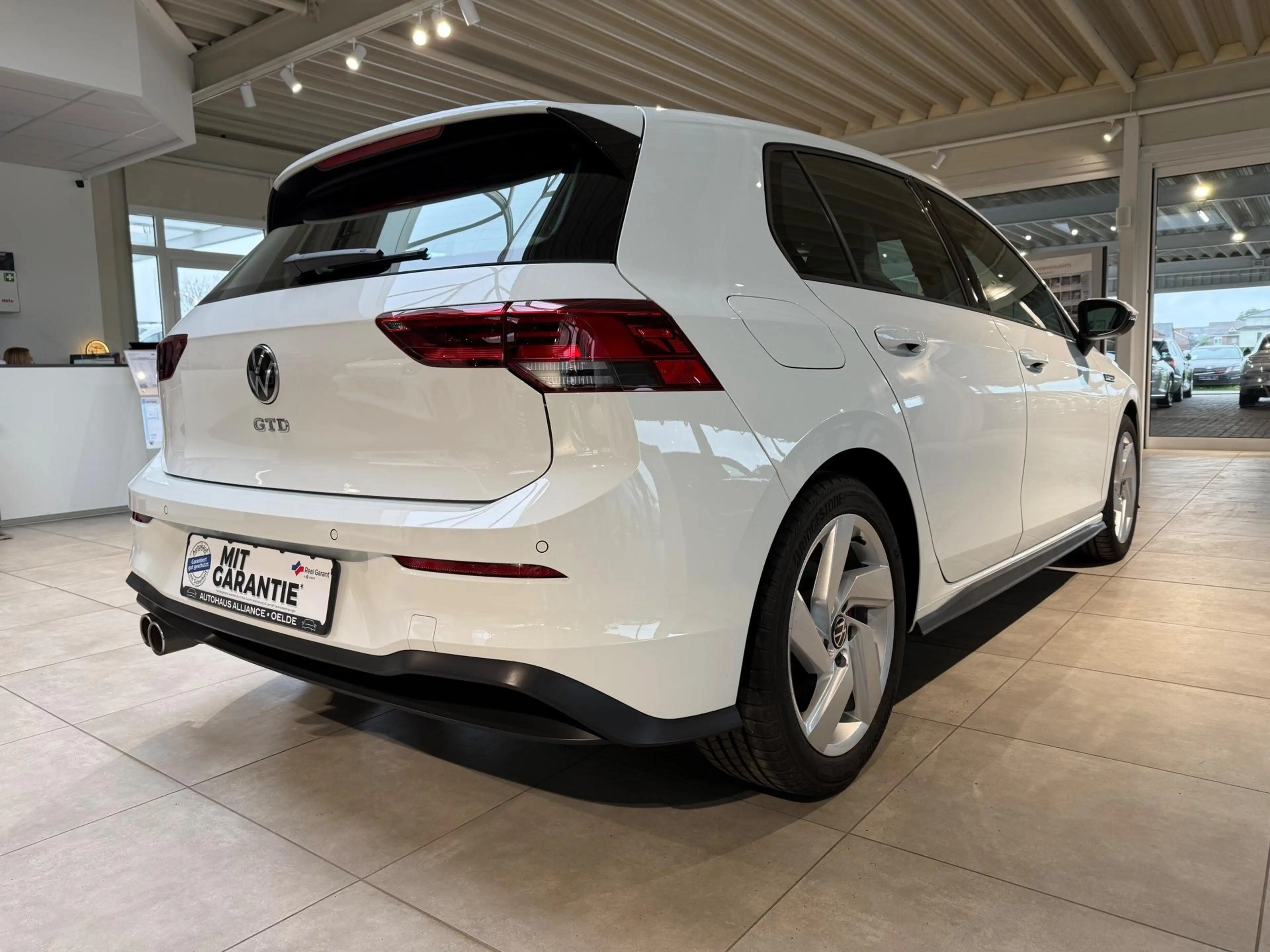 Volkswagen Golf GTD VIII 2.0 TDI 147 kW (200 PS), Autom. 7-Gang, Fr... — photo 4