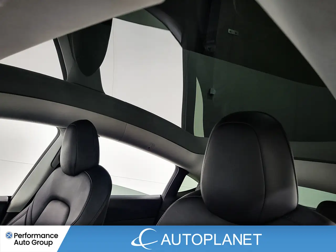 Tesla Model Y photo Tesla Model Y