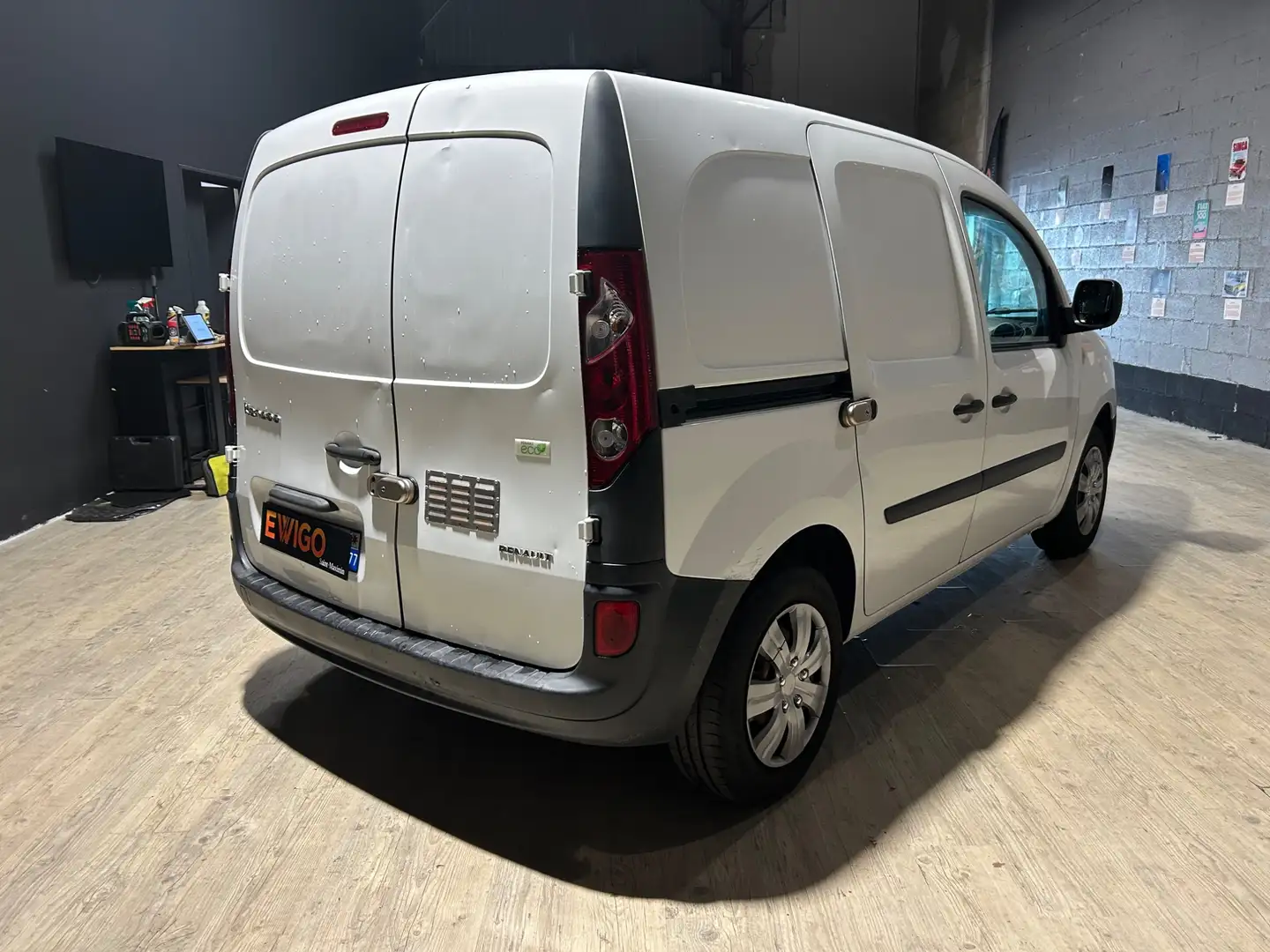 Renault 1.5 DCI 70CH L1 EXTRA - AMENAGER WURTH(DEMONTABLE) - ENTRETIEN RÉCENT - CLIM - 2