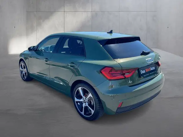 Audi A1 view 3
