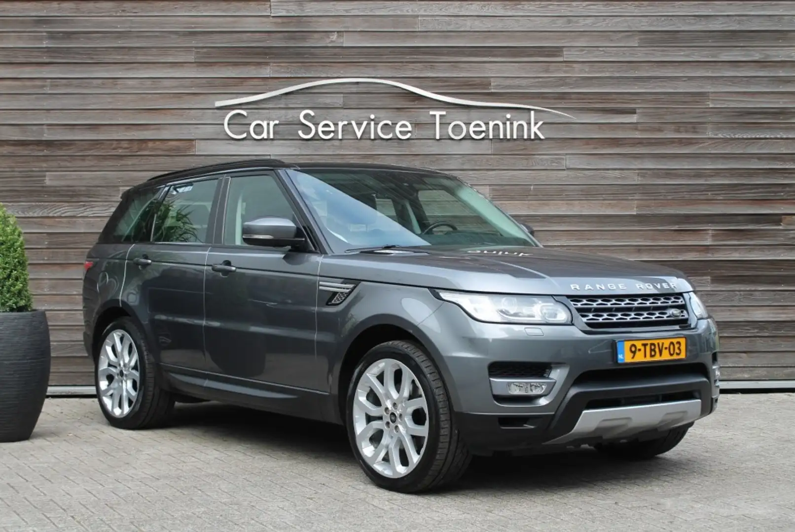 Land Rover Range Rover Sport 3.0 TDV6 HSE Dynamic Gris - 2