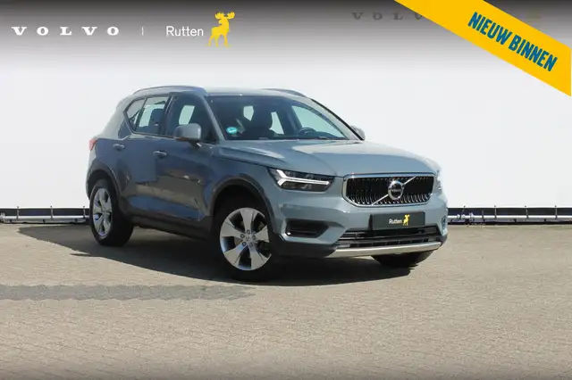Volvo XC40 T4 190PK Automaat Momentum Pro Navigatie / Apple C