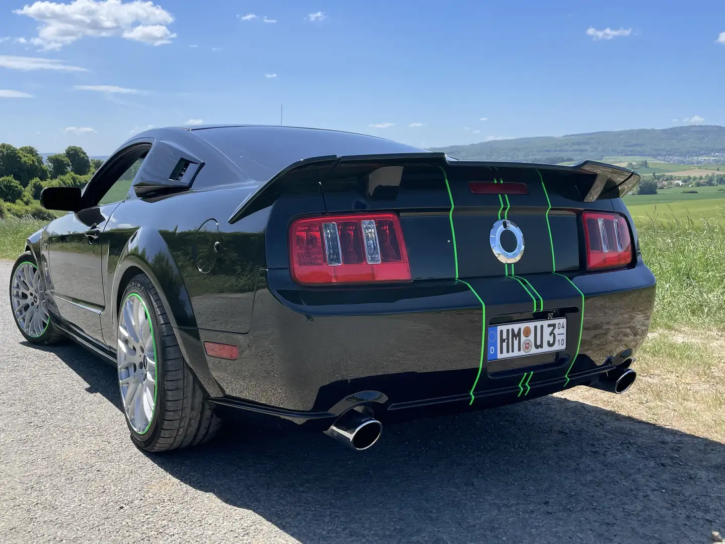 Ford Mustang GT 4.6 V8 Schwarz - 1