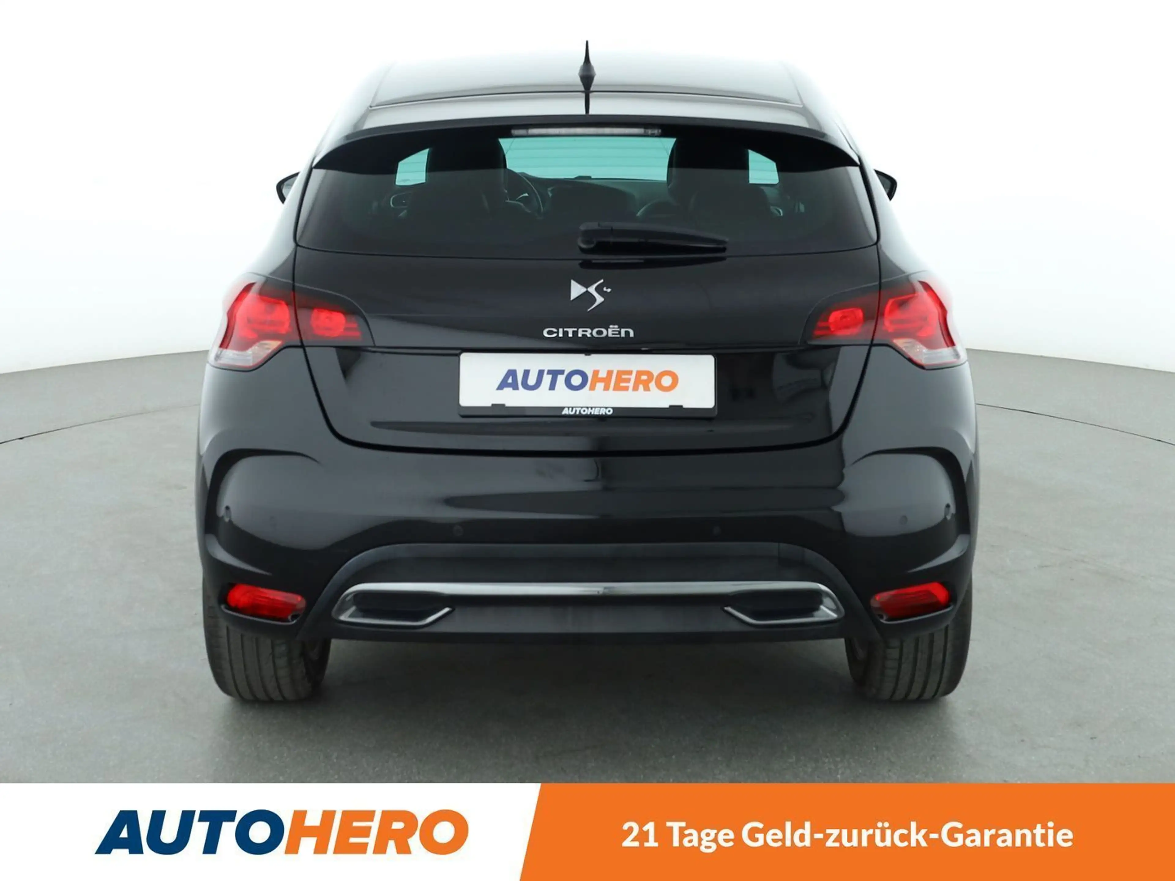 Citroen DS4 1.6 e-HDi SoChic Aut.*TEMPO*PDC* — photo 5