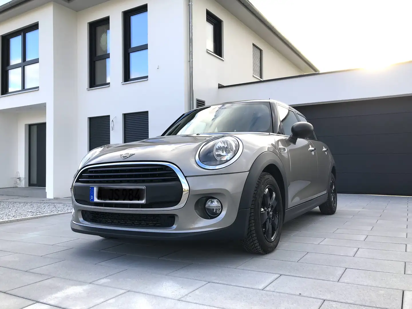 MINI One *Autom.*Met*Alu*PDC*Insp.05/25*HU10/26*Top gepfl.! Szürke - 1