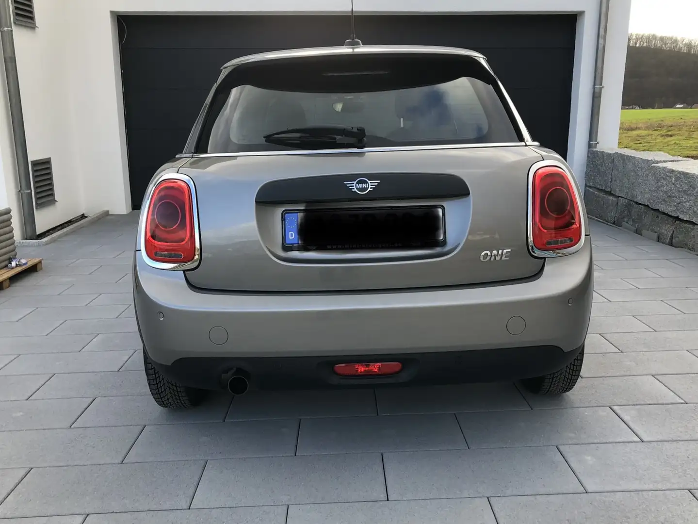 MINI One *Autom.*Met*Alu*PDC*Insp.05/25*HU10/26*Top gepfl.! Szürke - 2
