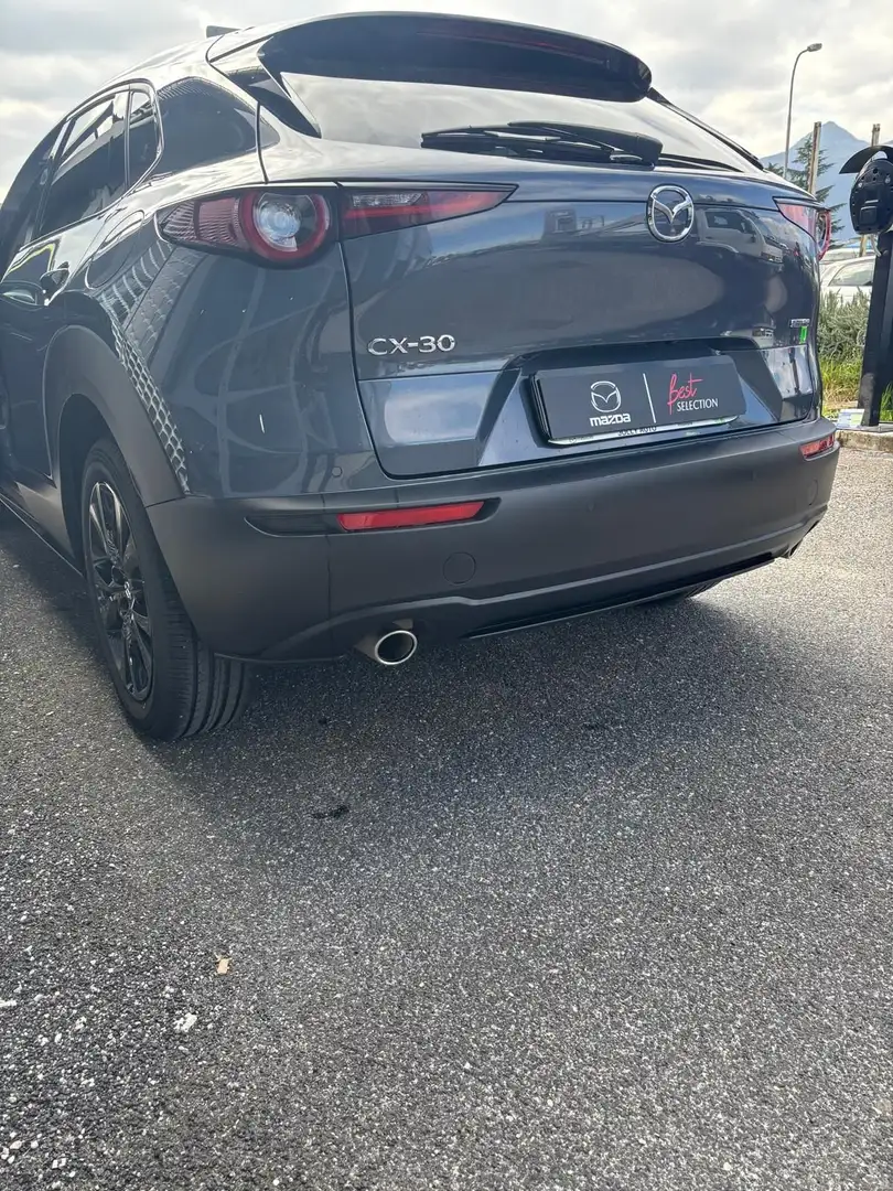 Mazda CX-30 2.5LSkyactiv-G 140cv M Hybrid Nagisa 6AT Grau - 2
