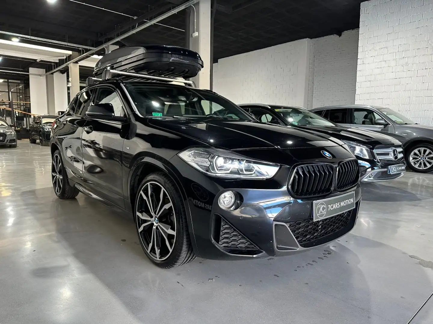 BMW X2 sDrive 16dA Noir - 1