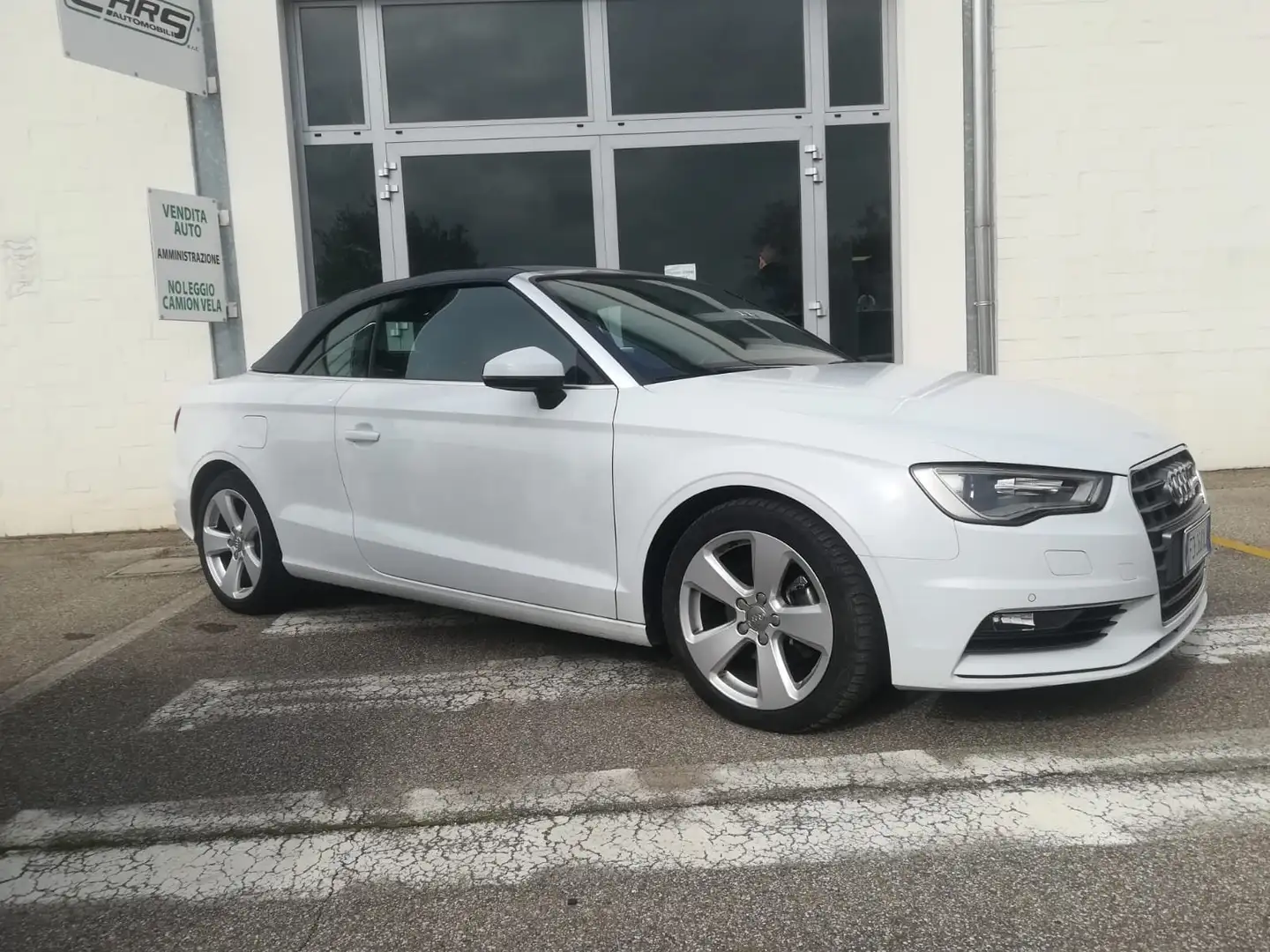 Audi A3 A3 Cabrio 2.0 tdi Ambition 150cv s-tronic Wit - 1