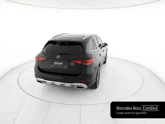 Mercedes-Benz GLC view 6