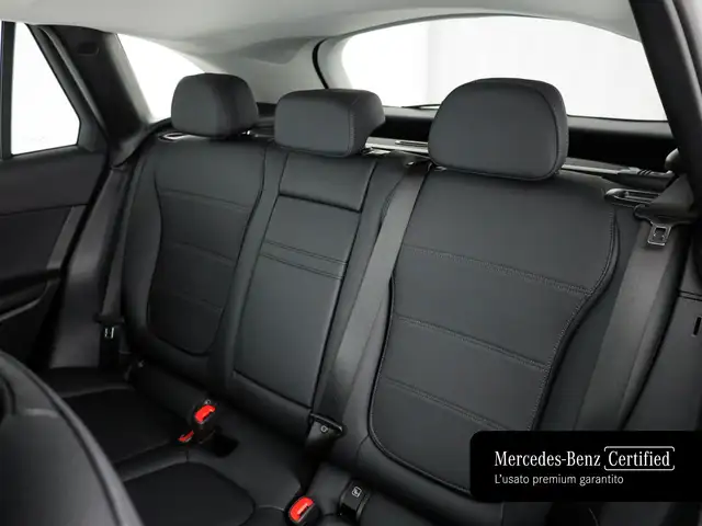 Mercedes-Benz GLC view 14