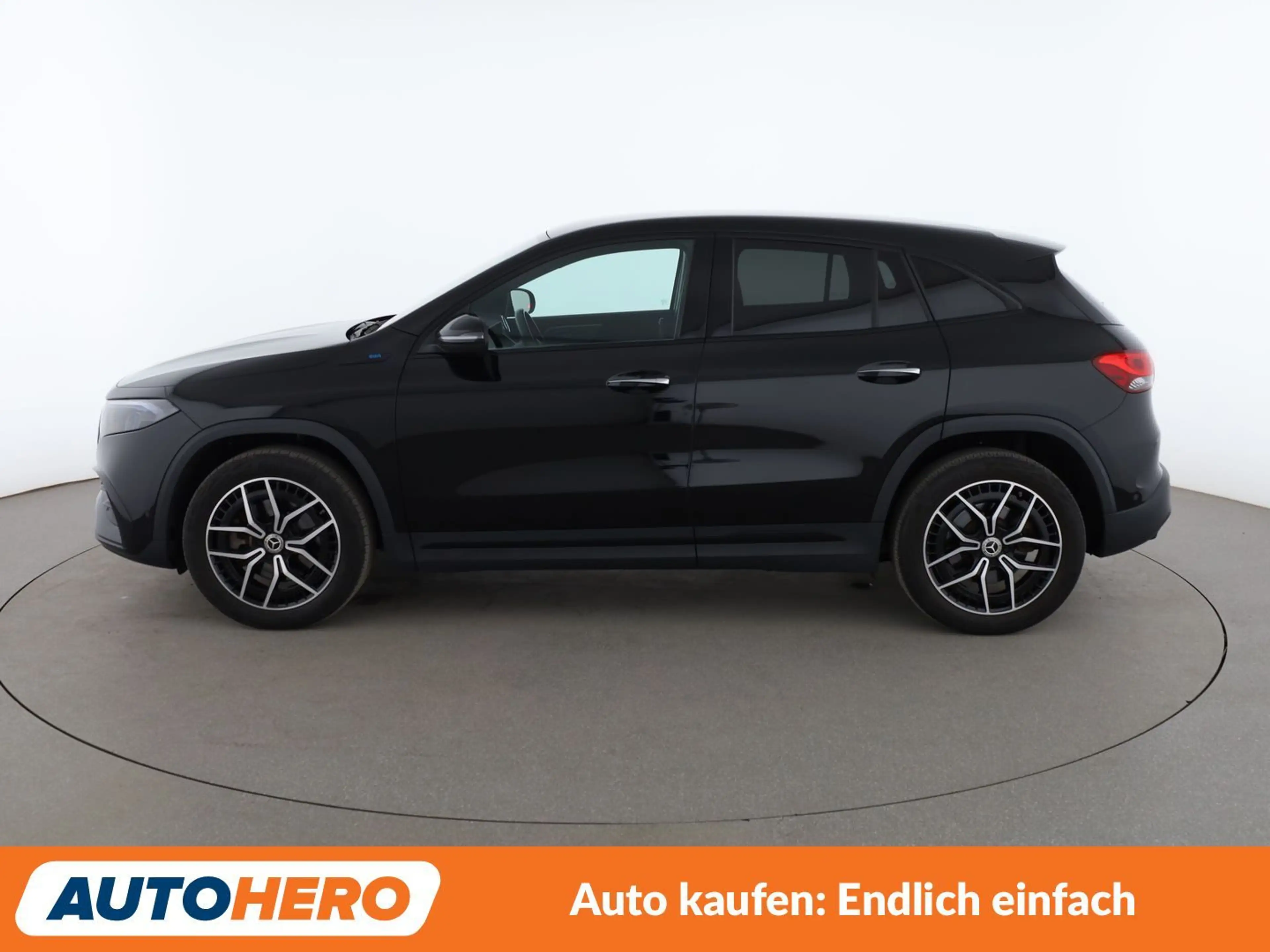 Mercedes-Benz EQA 300 4Matic AMG Line Aut. *NAVI*VC*LED*ACC*CAM* — photo 3