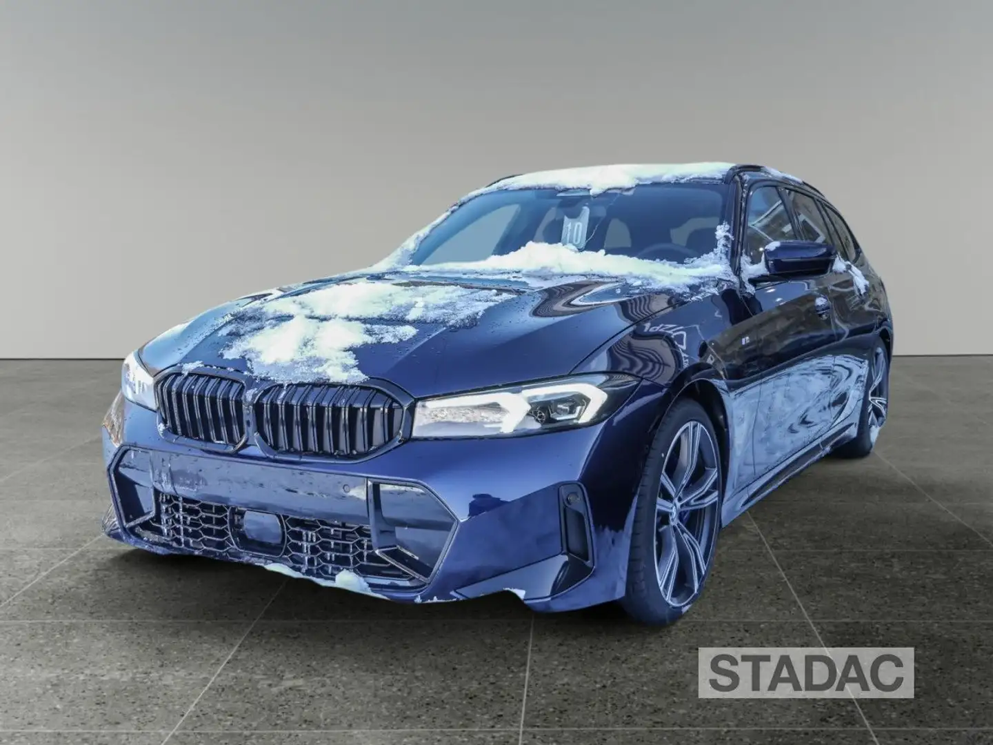 BMW 330 d Touring M-Sport, Innovationspaket, Panorama, Bleu - 2