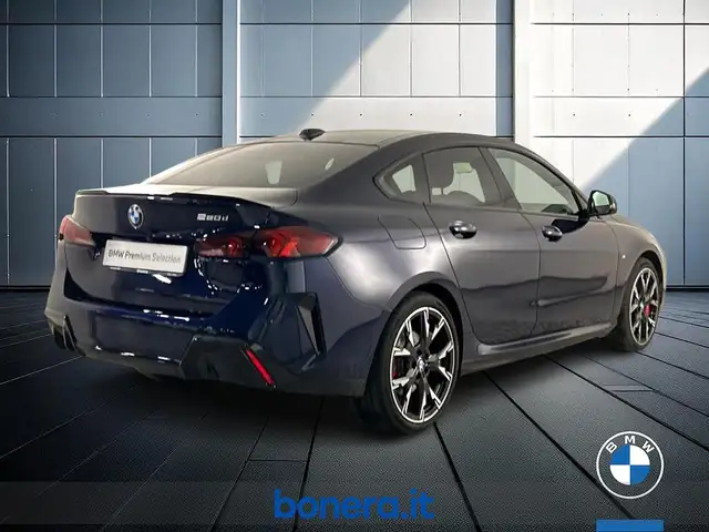 BMW 2 Series view 6