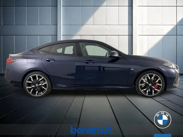 BMW 2 Series view 5