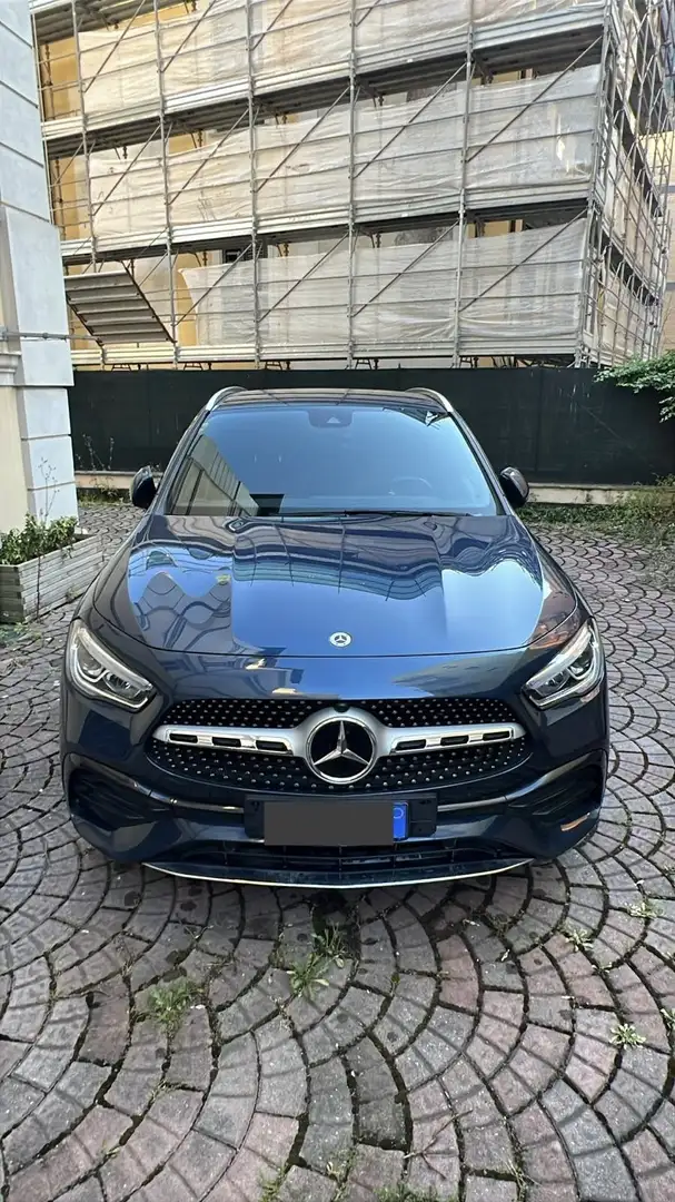 Mercedes-Benz GLA 200 d Premium auto - 1
