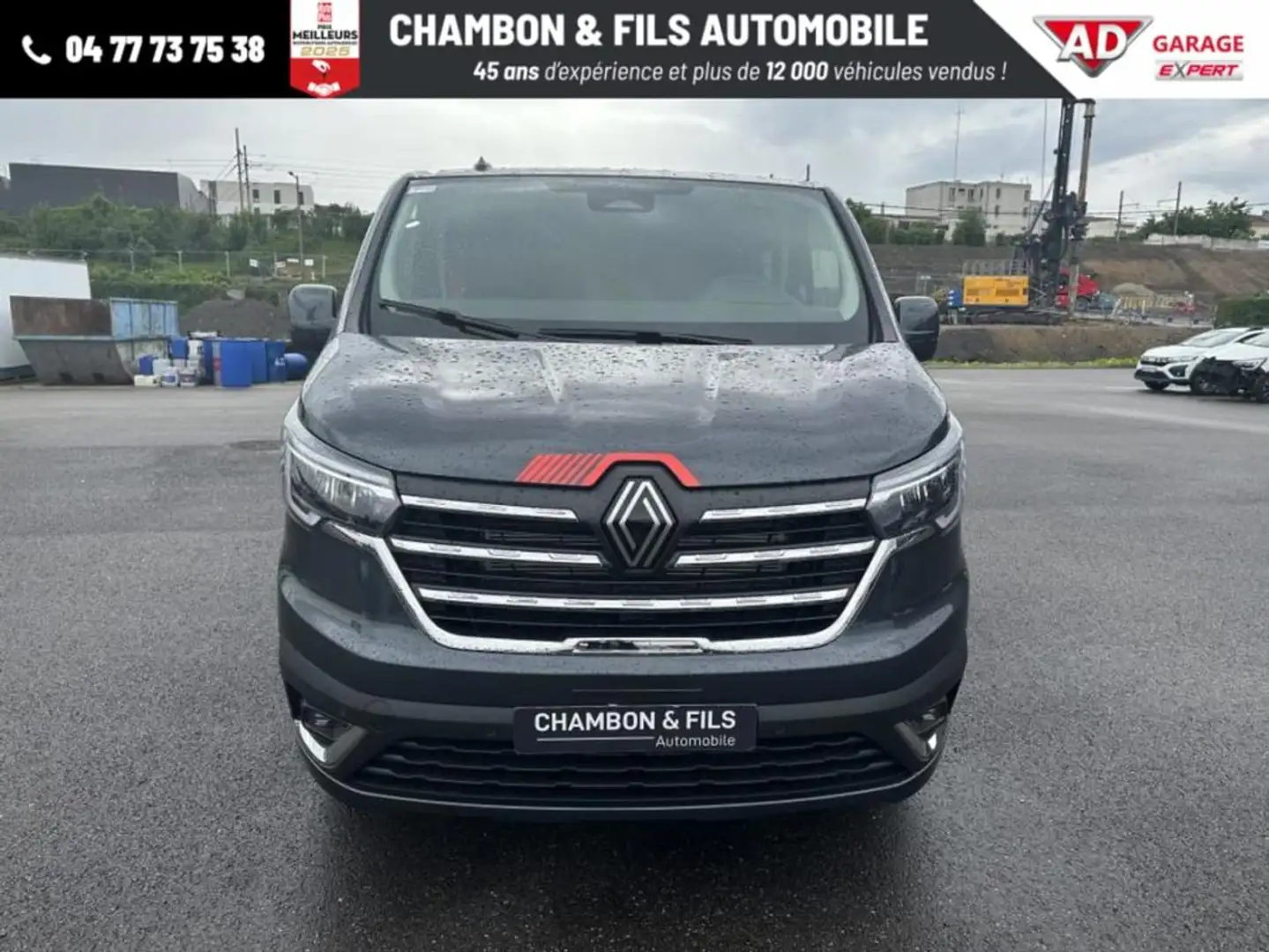 Renault Trafic CABINE APPROFONDIE CA L2H1 3T BLUE DCI 170 EDC ADV Сірий - 2