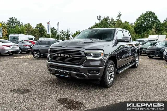 Dodge RAM 1500 LARAMIE CREW CAB 4X4
