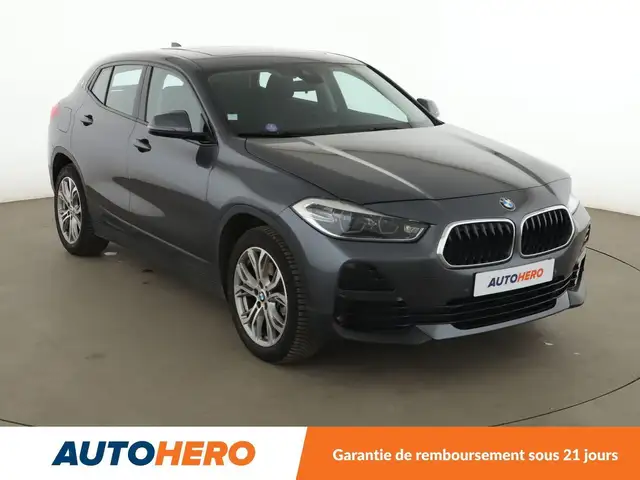 BMW X2 view 8