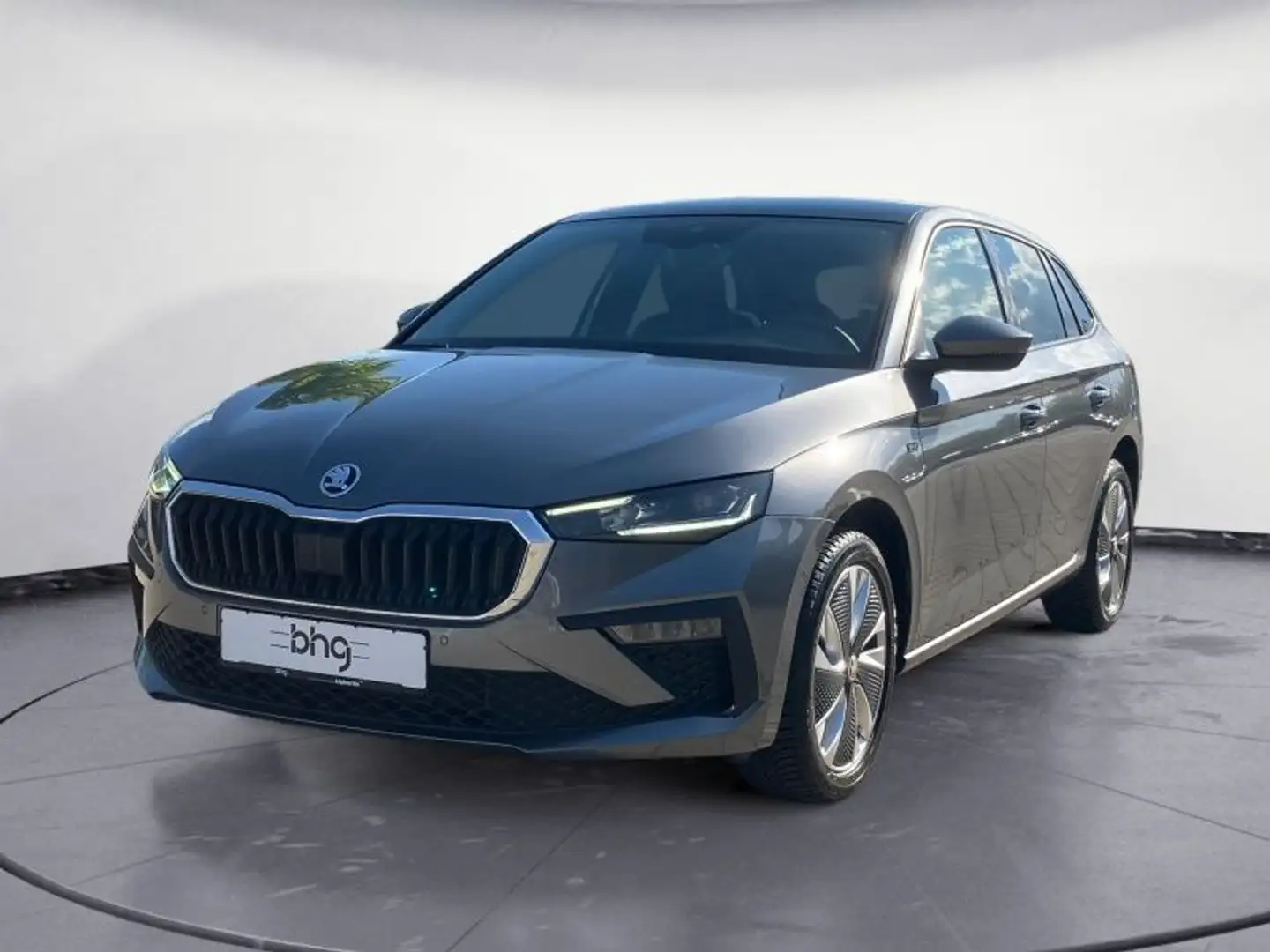 Skoda Scala 1.0 TSI DSG Drive Grijs - 2