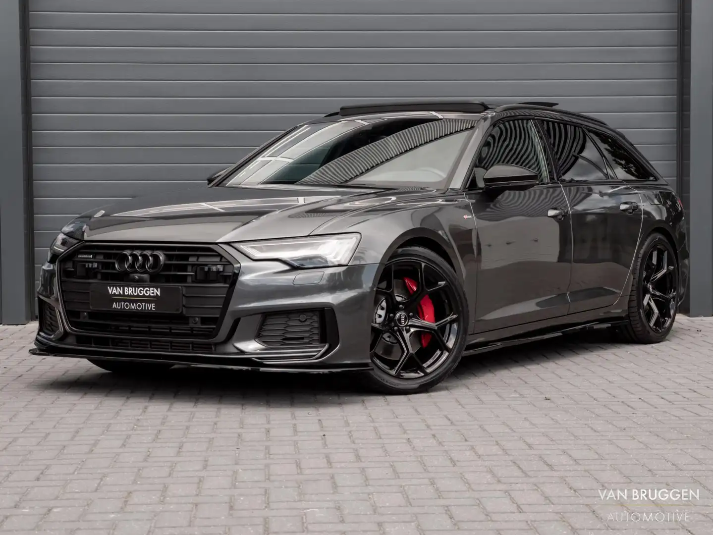 Audi A6 Avant 55 TFSI E Quattro S-Line Pano S6 Trekhaak So Grijs - 1