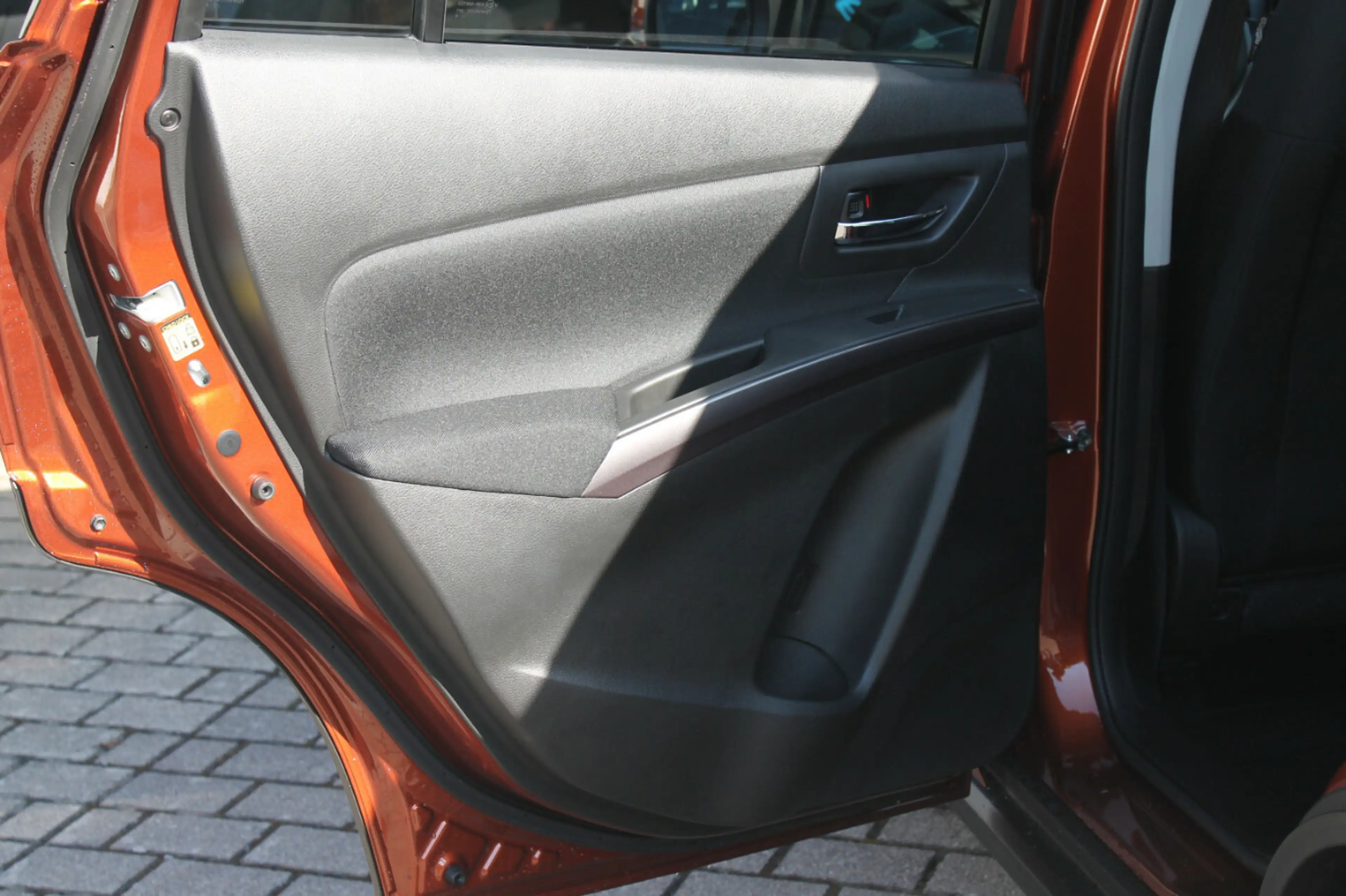 Suzuki S-Cross 1.4 Comfort Hybrid — photo 12