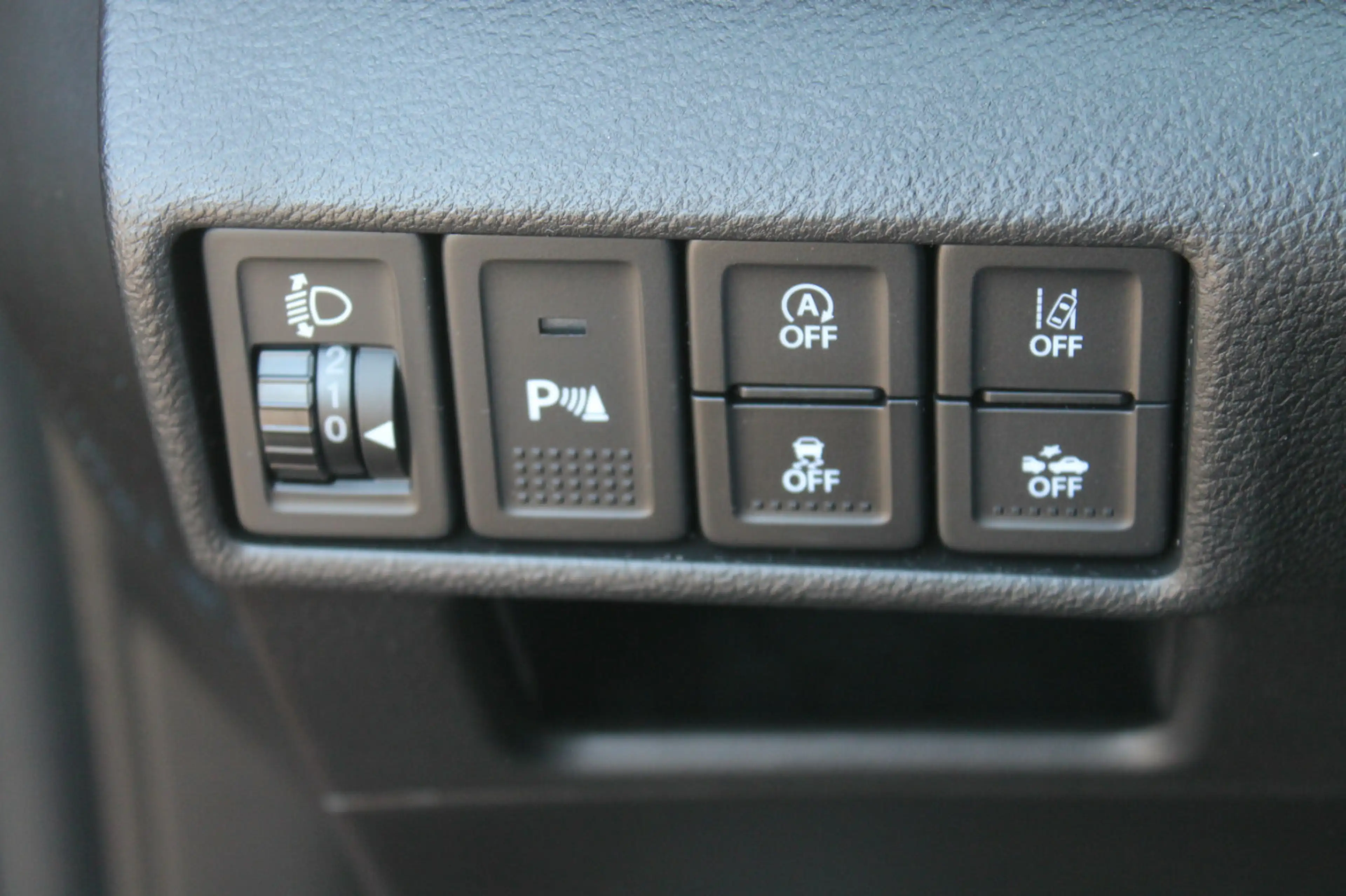 Suzuki S-Cross 1.4 Comfort Hybrid — photo 14