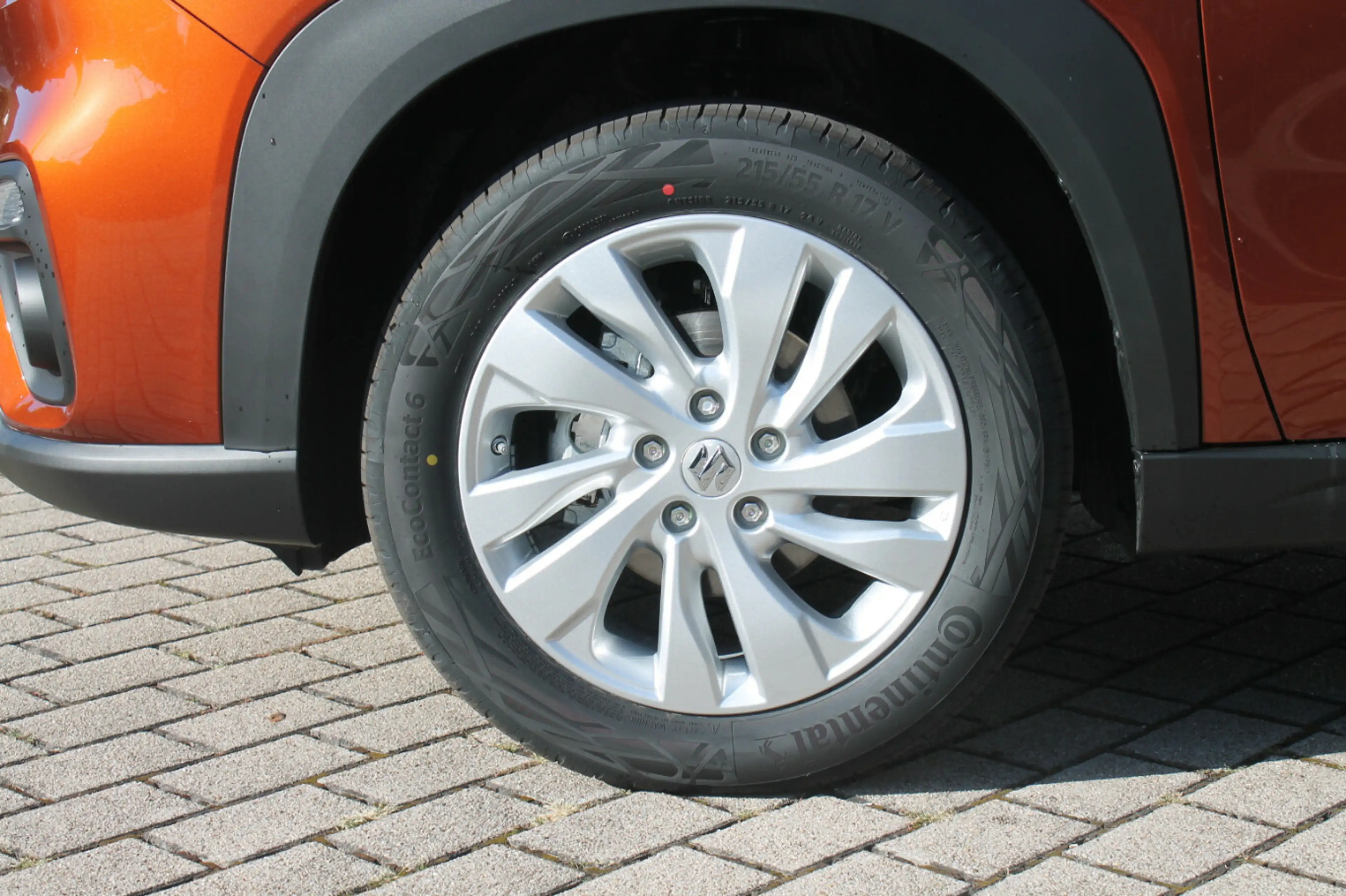 Suzuki S-Cross 1.4 Comfort Hybrid — photo 4