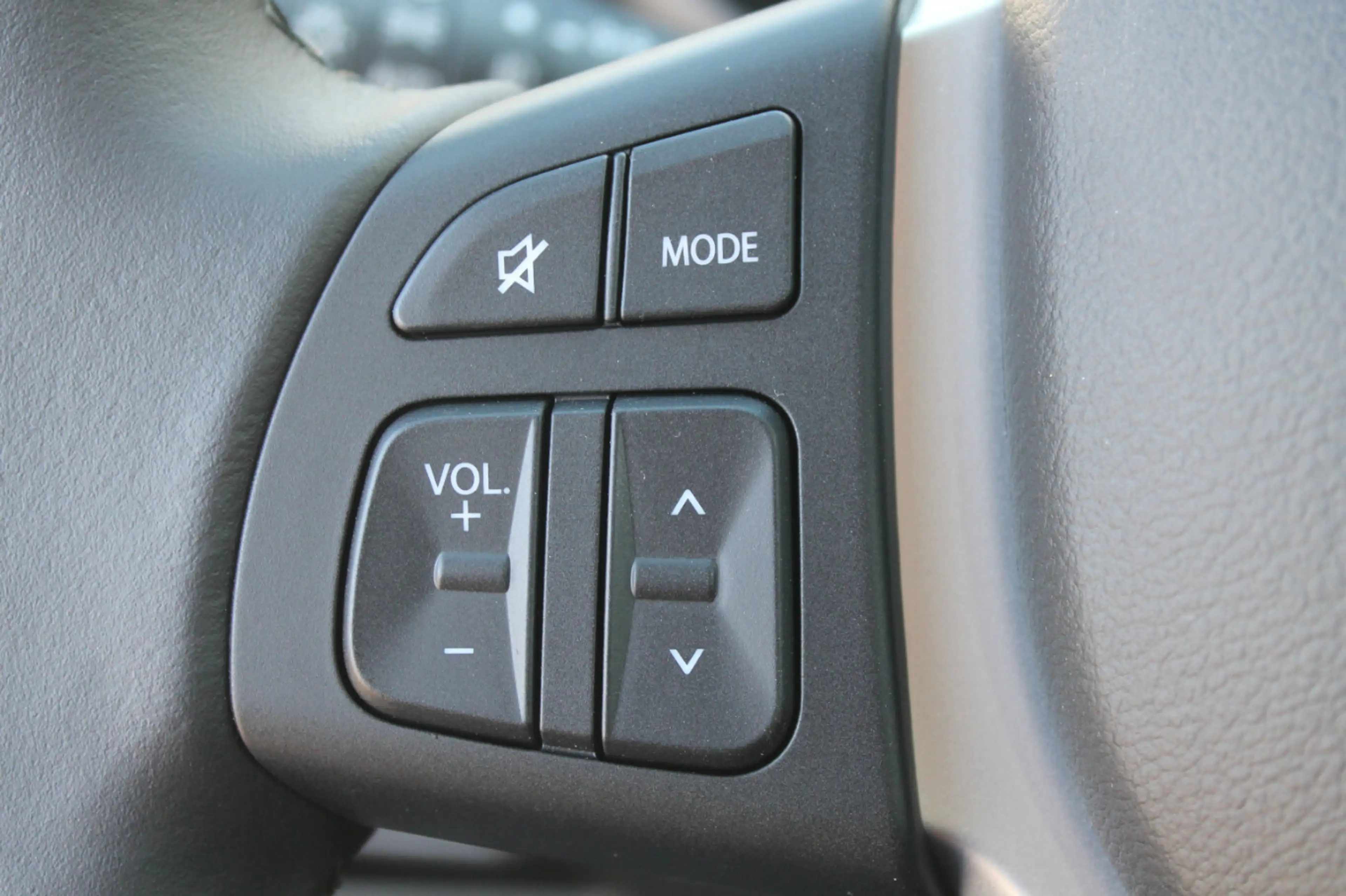 Suzuki S-Cross 1.4 Comfort Hybrid — photo 8