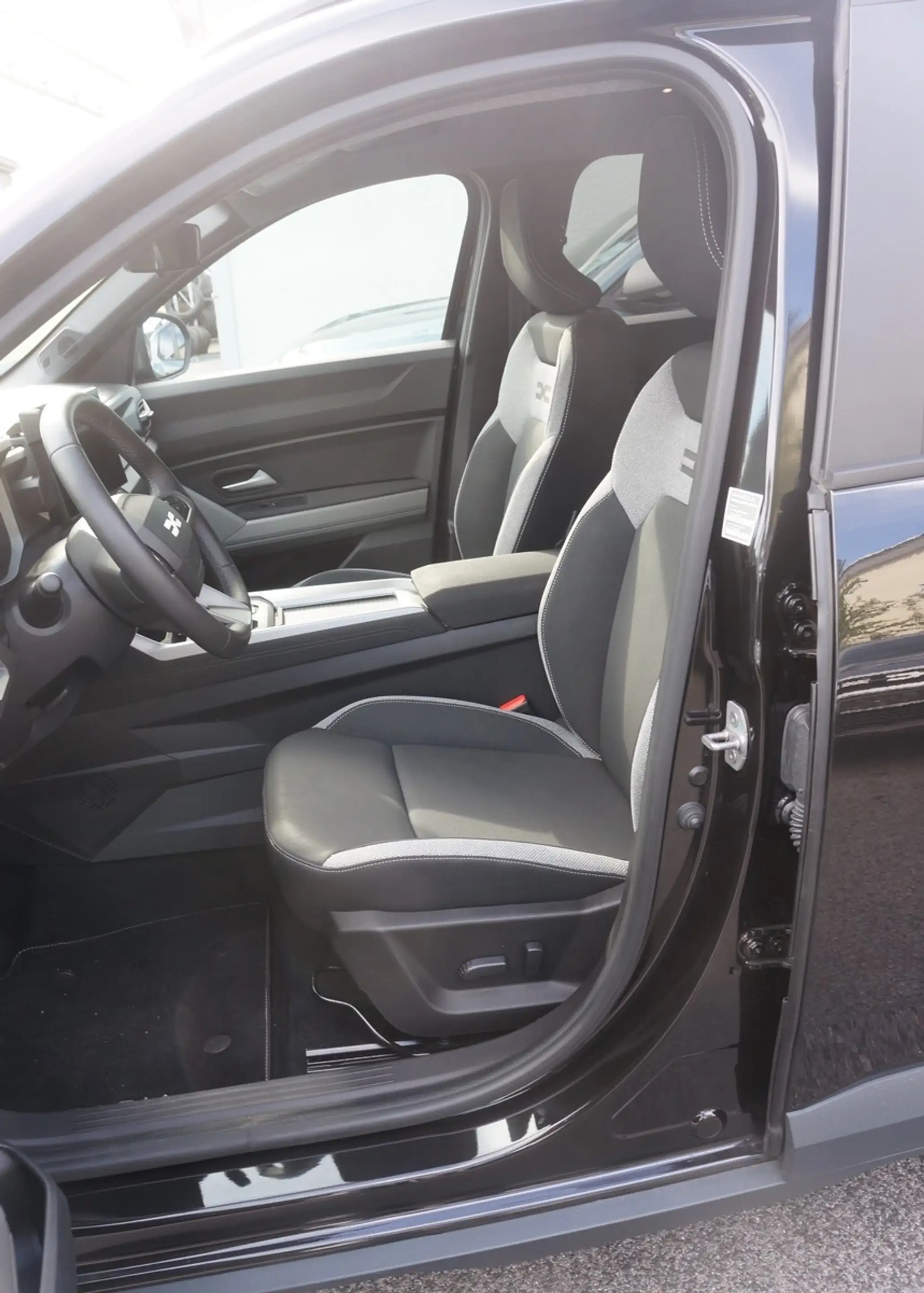 Mazda CX-30 SkyActiv-G 2.0 M Hybrid Automatik — photo 12