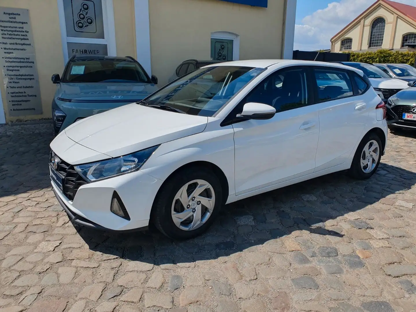 Hyundai i20 1.2 62kW Select, 1.Hd,Garantie, TÜV neu Blanco - 2