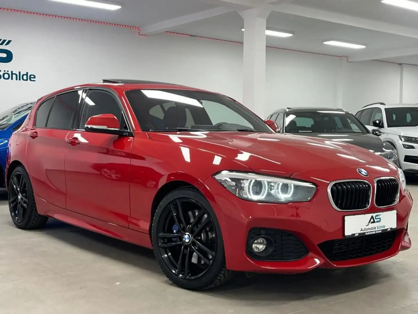 BMW 118 d M Sport Edition Navi/LED/Schiebedach Rot - 1