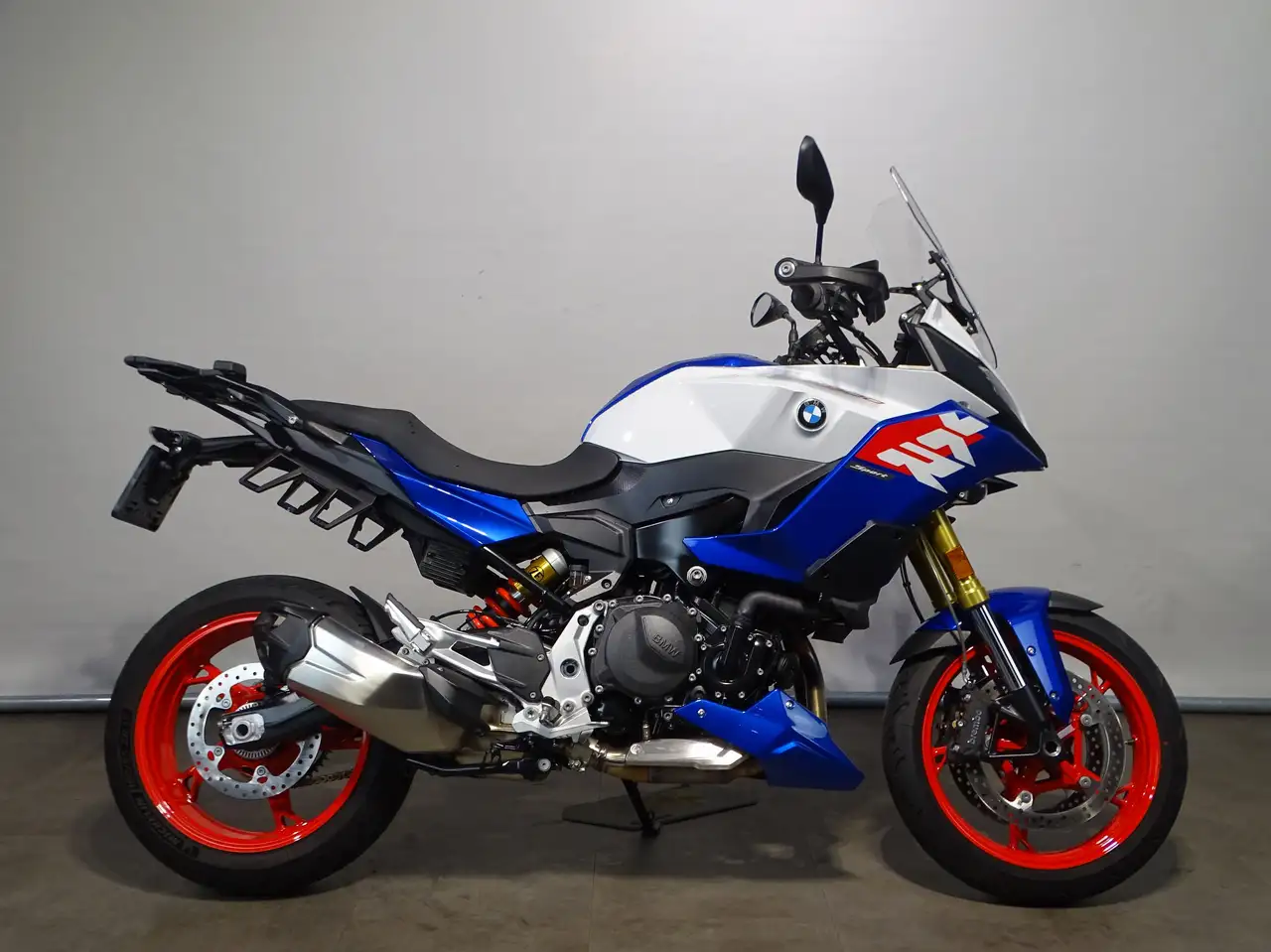 BMW F 900 XR