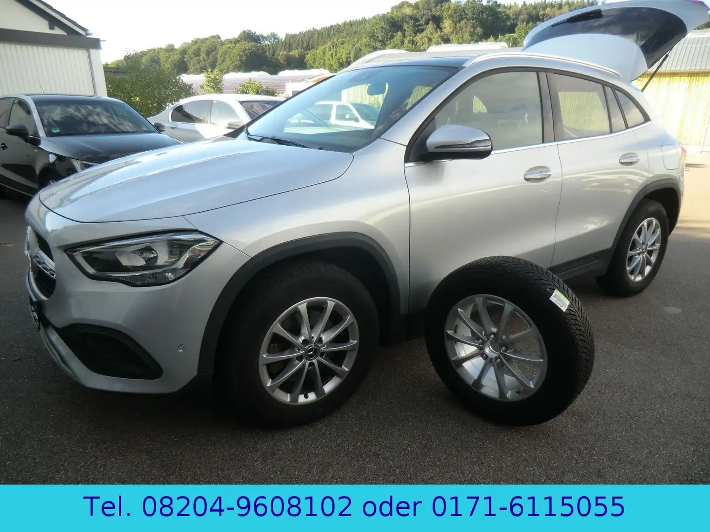 Mercedes-Benz GLA 200 d Panorama/Navi/Sommer- und Winterräder Zilver - 1
