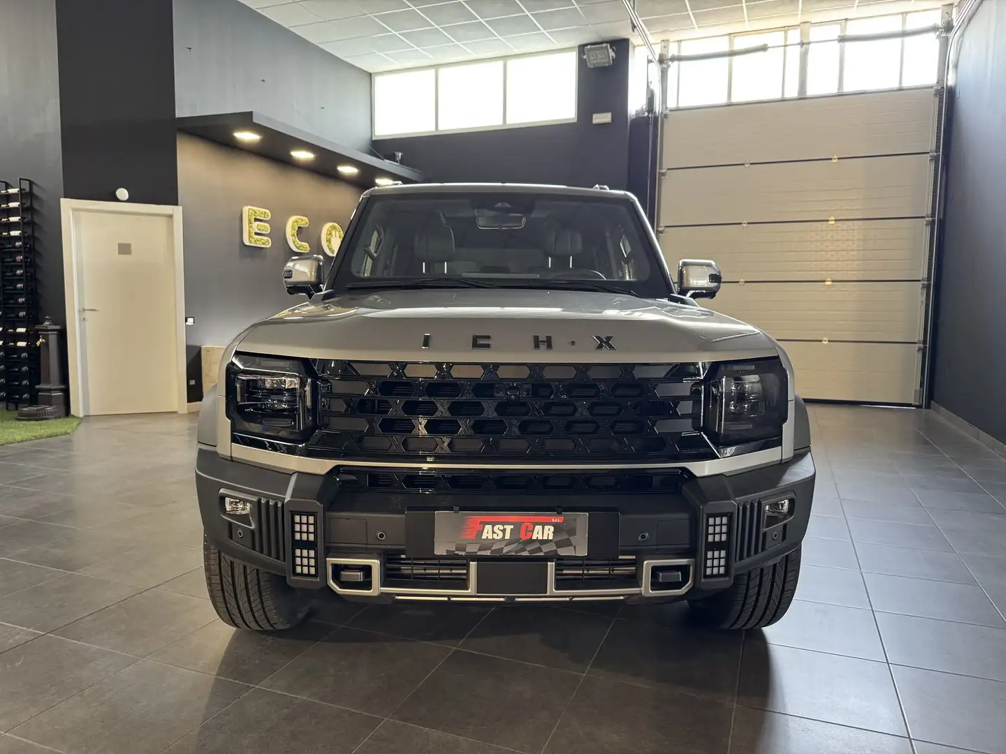 ICH-X K3 2.0 Benzina/GPL DCT 4WD Grau - 2