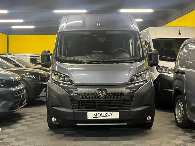 Peugeot Boxer view 15