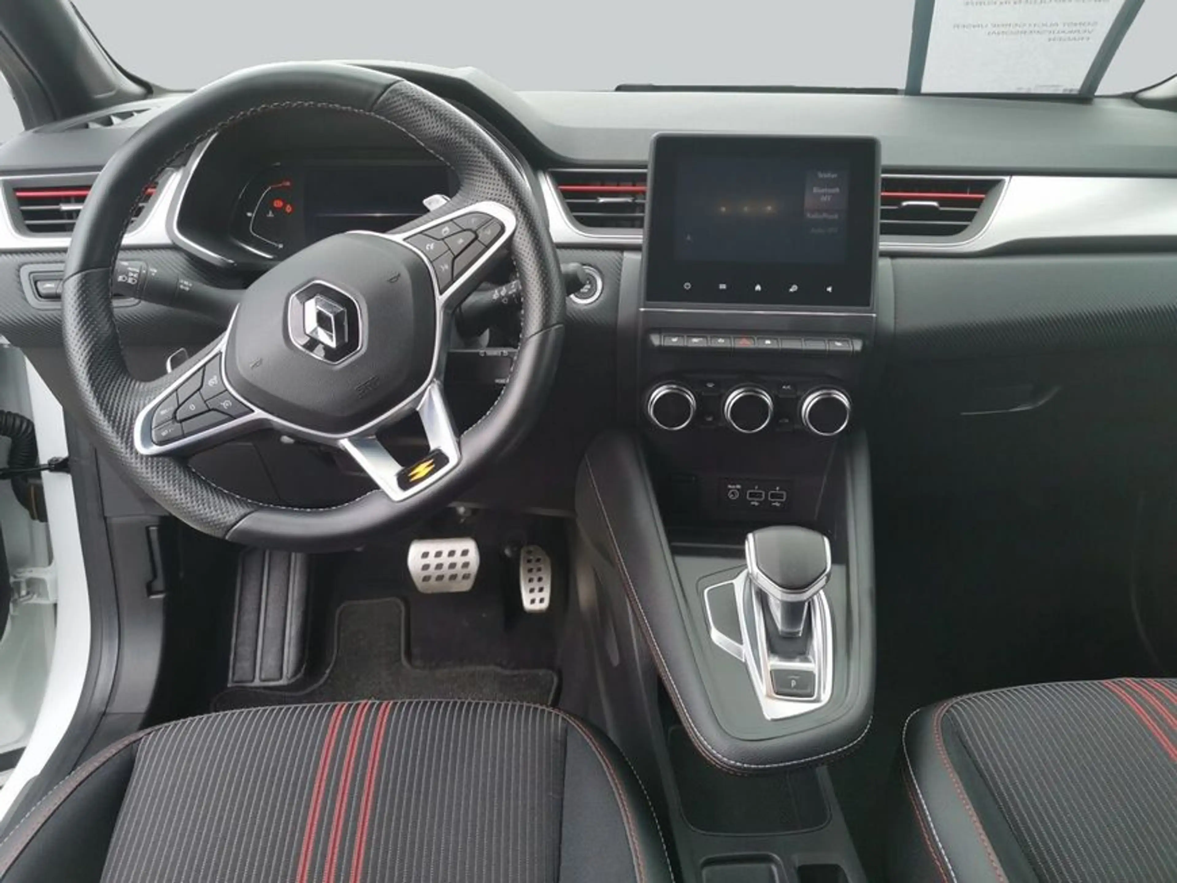 Renault Captur TCe 160 EDC GPF R.S. LINE — photo 8